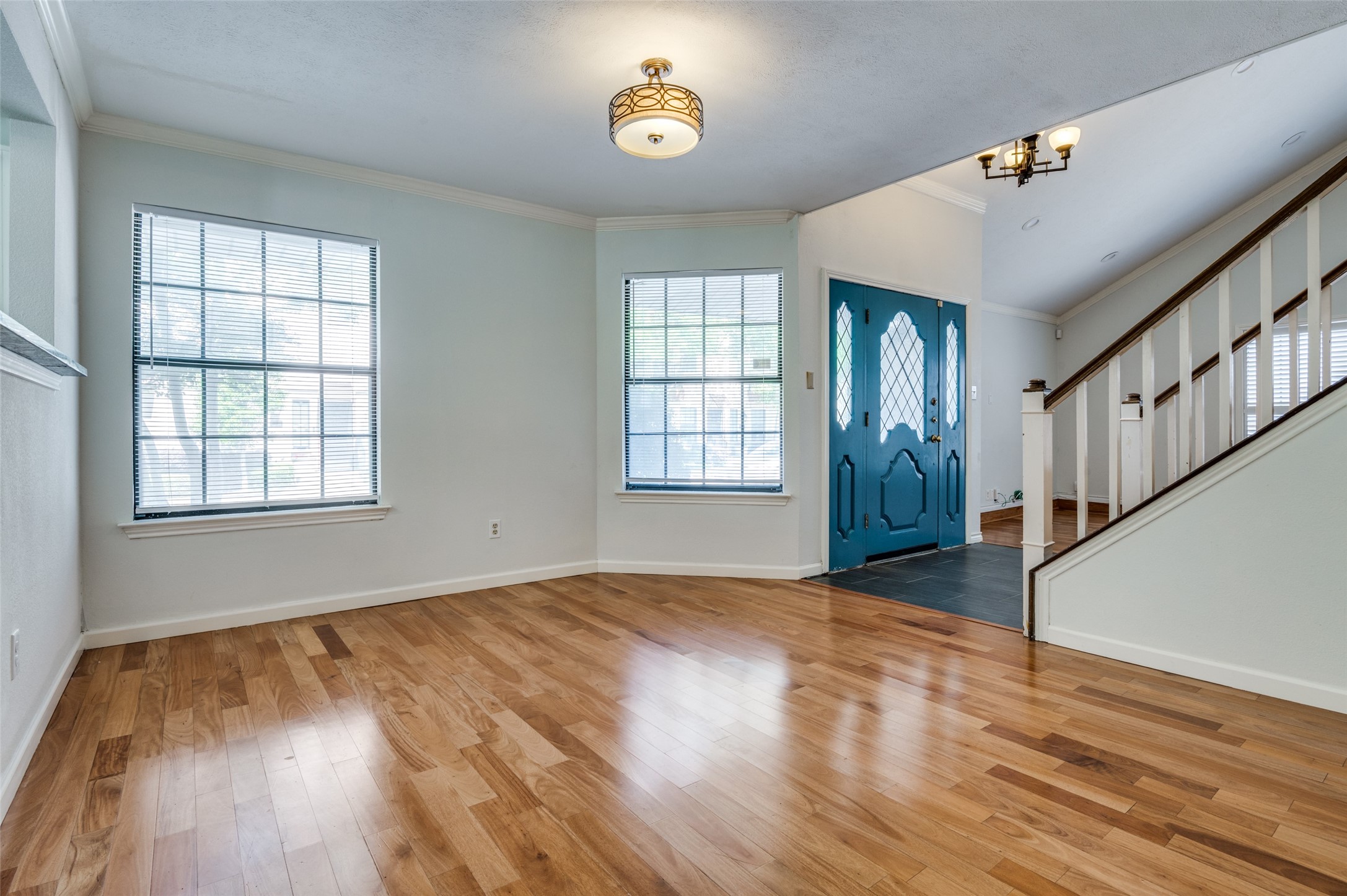 928 Pavillion Street