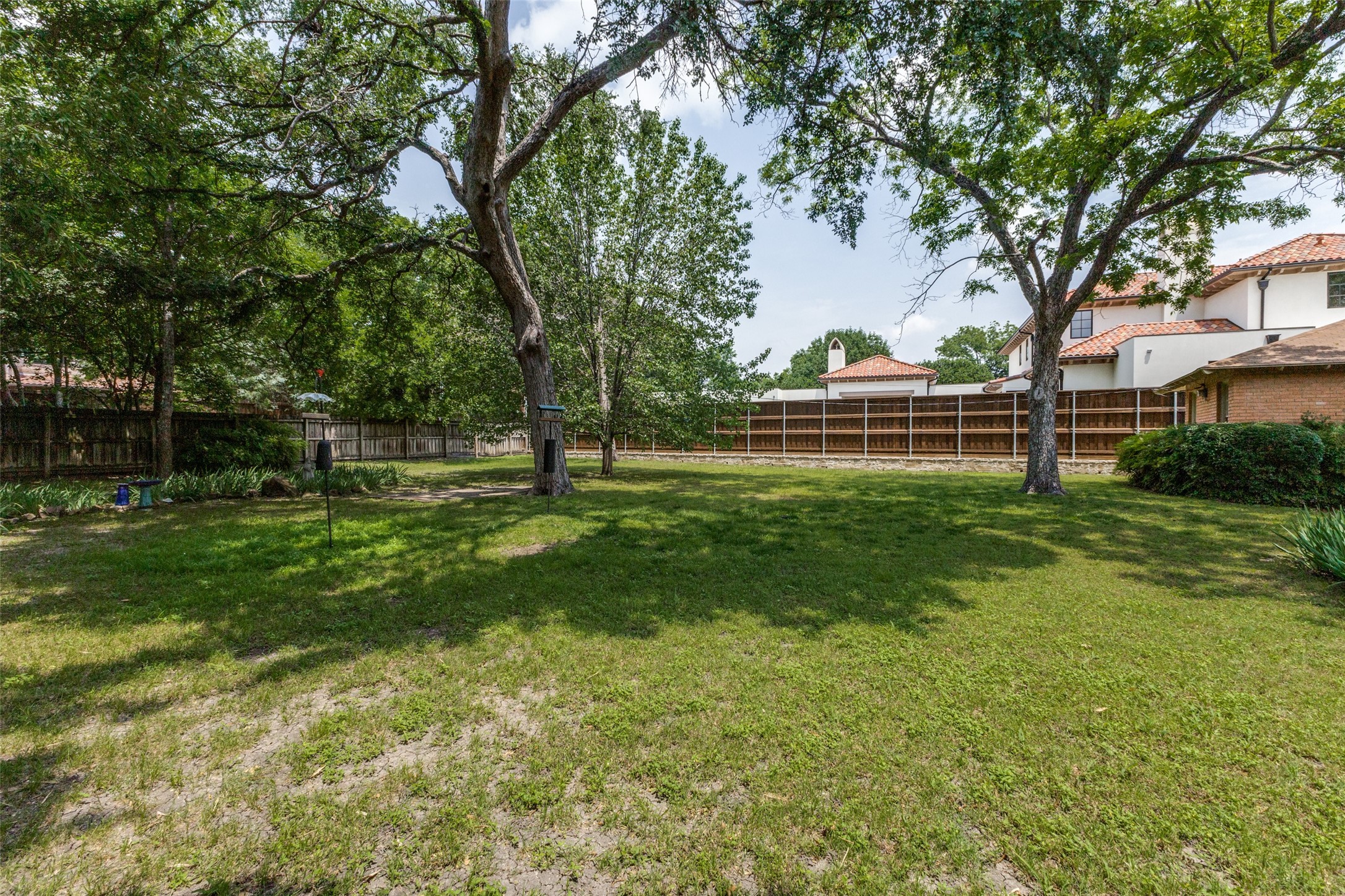 8523 Santa Clara Drive