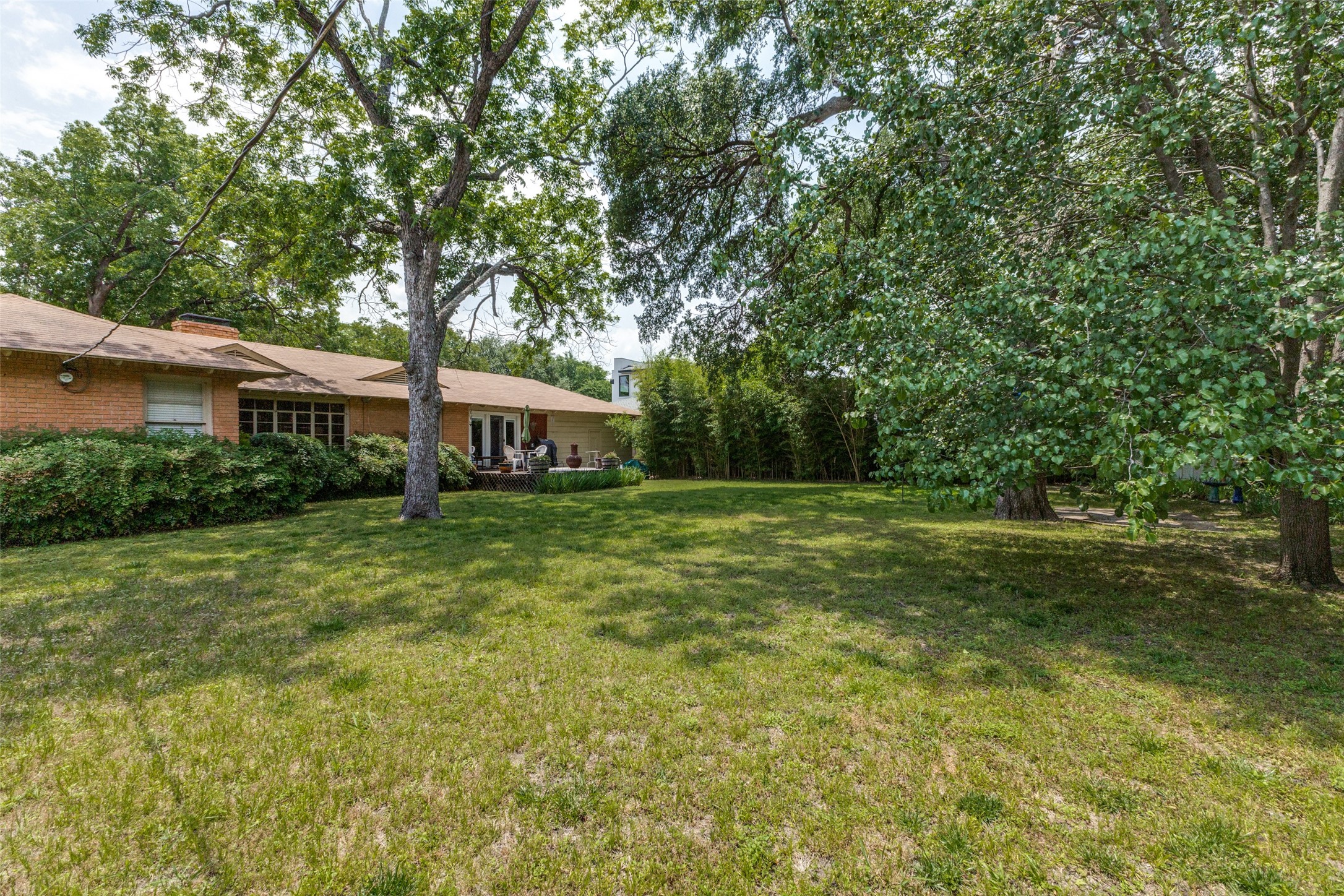 8523 Santa Clara Drive