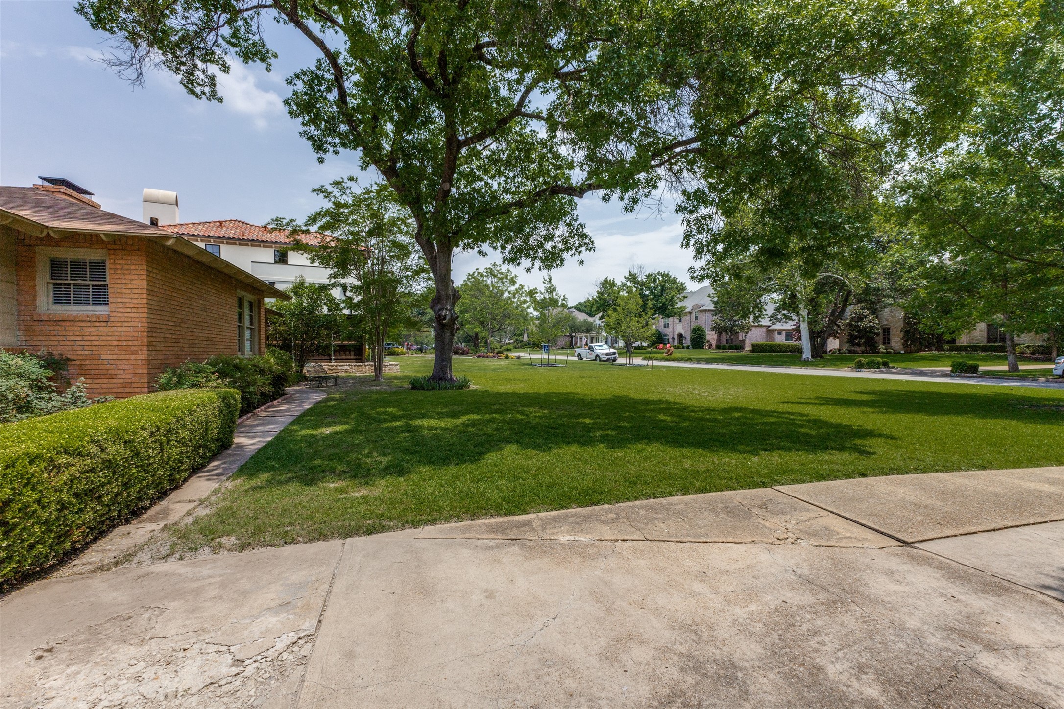 8523 Santa Clara Drive