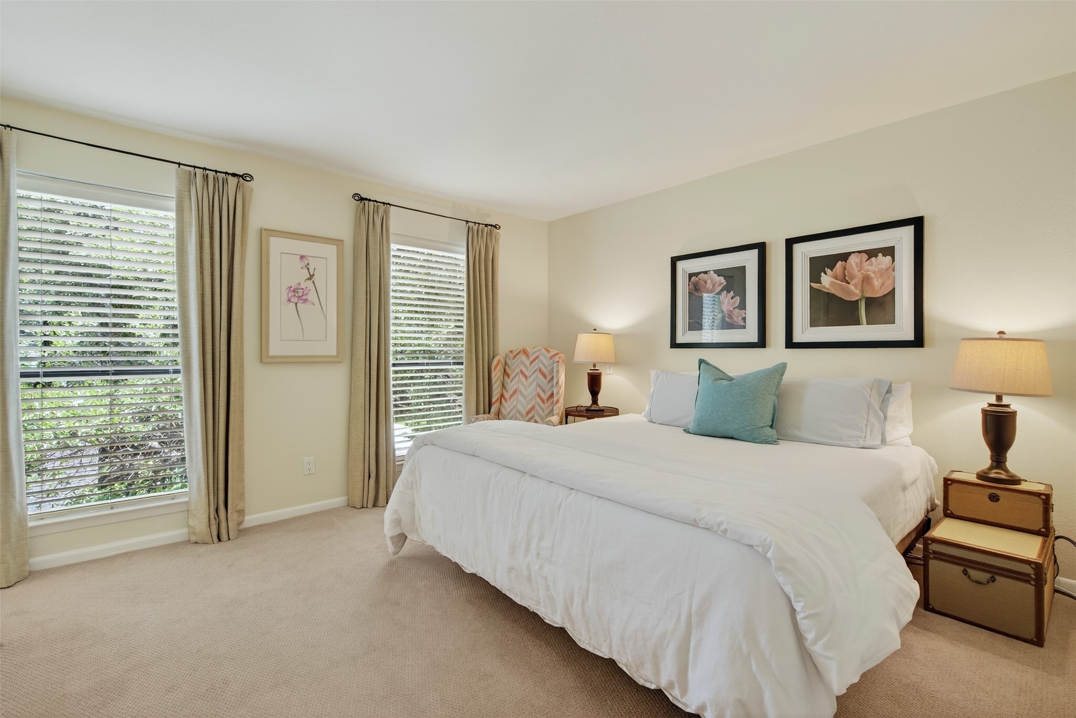 4242 Travis Street 107