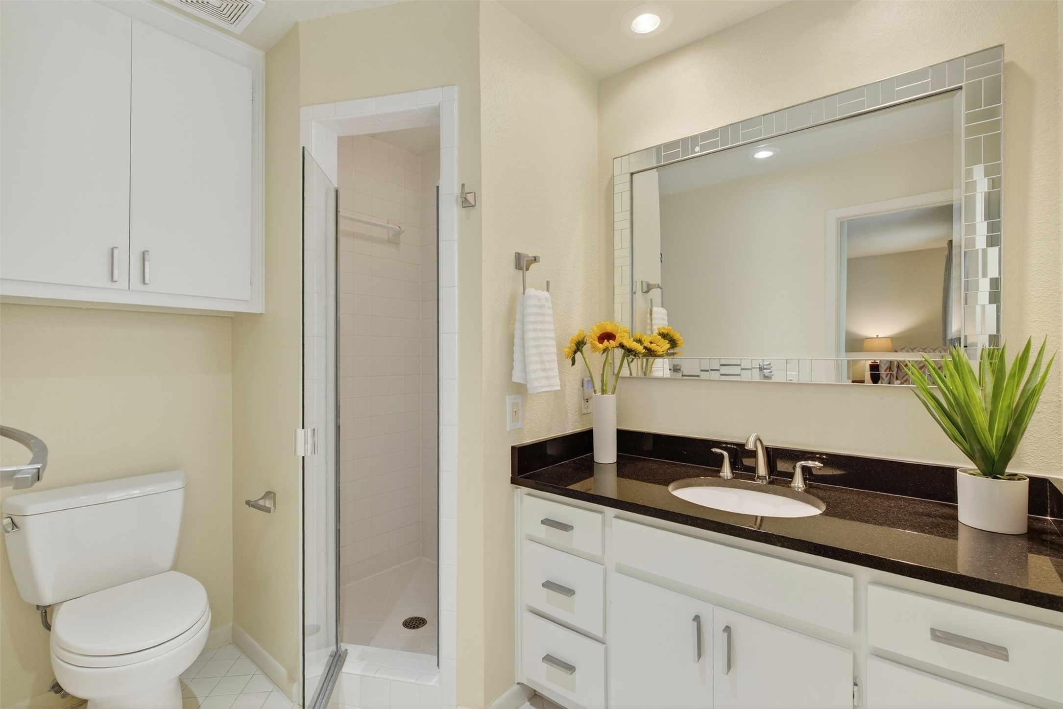 4242 Travis Street 107