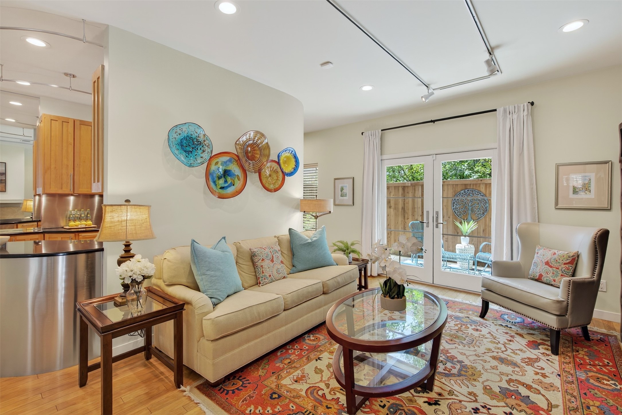 4242 Travis Street 107