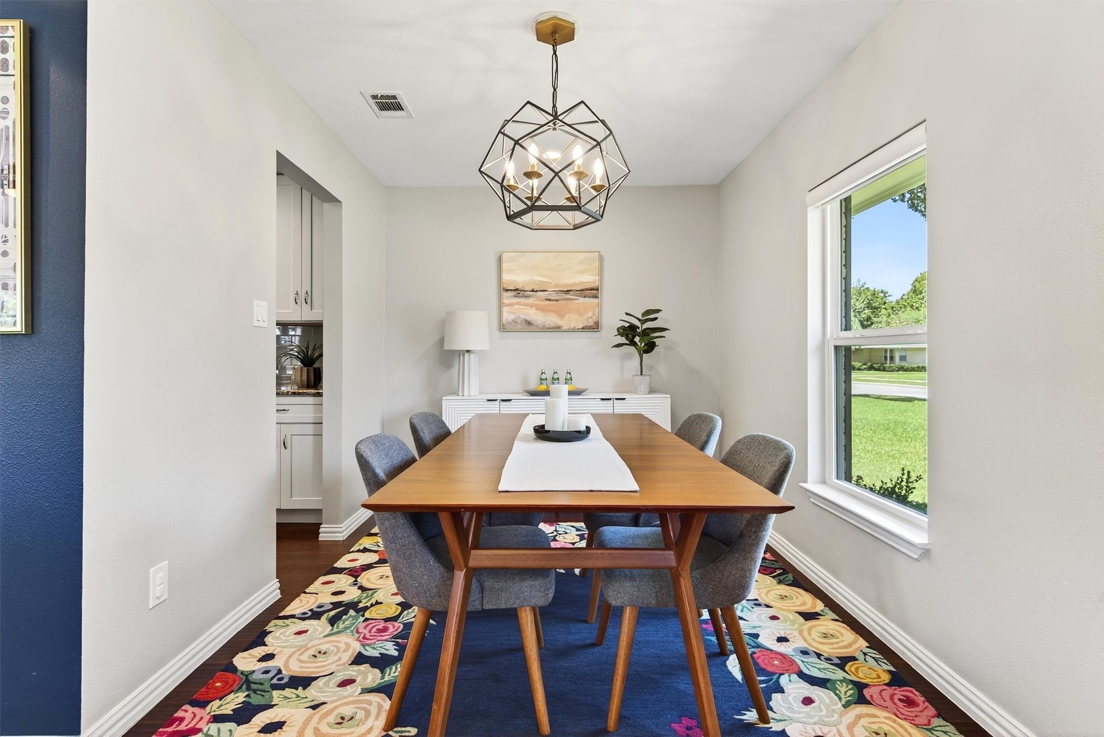 3352 Leahy Drive