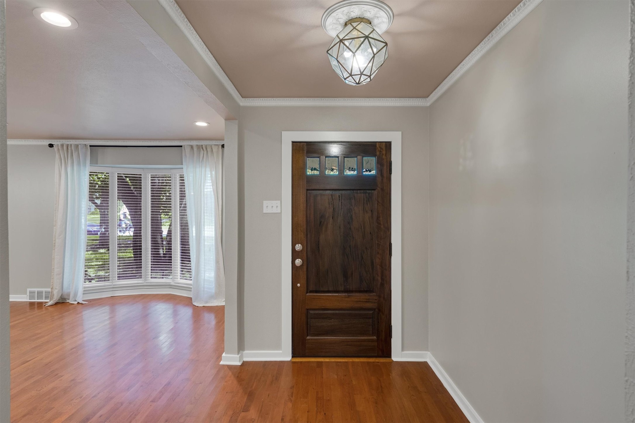 9856 Shoreview Road