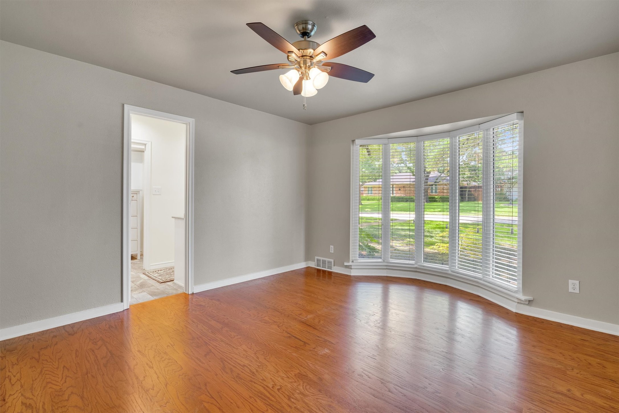 9856 Shoreview Road