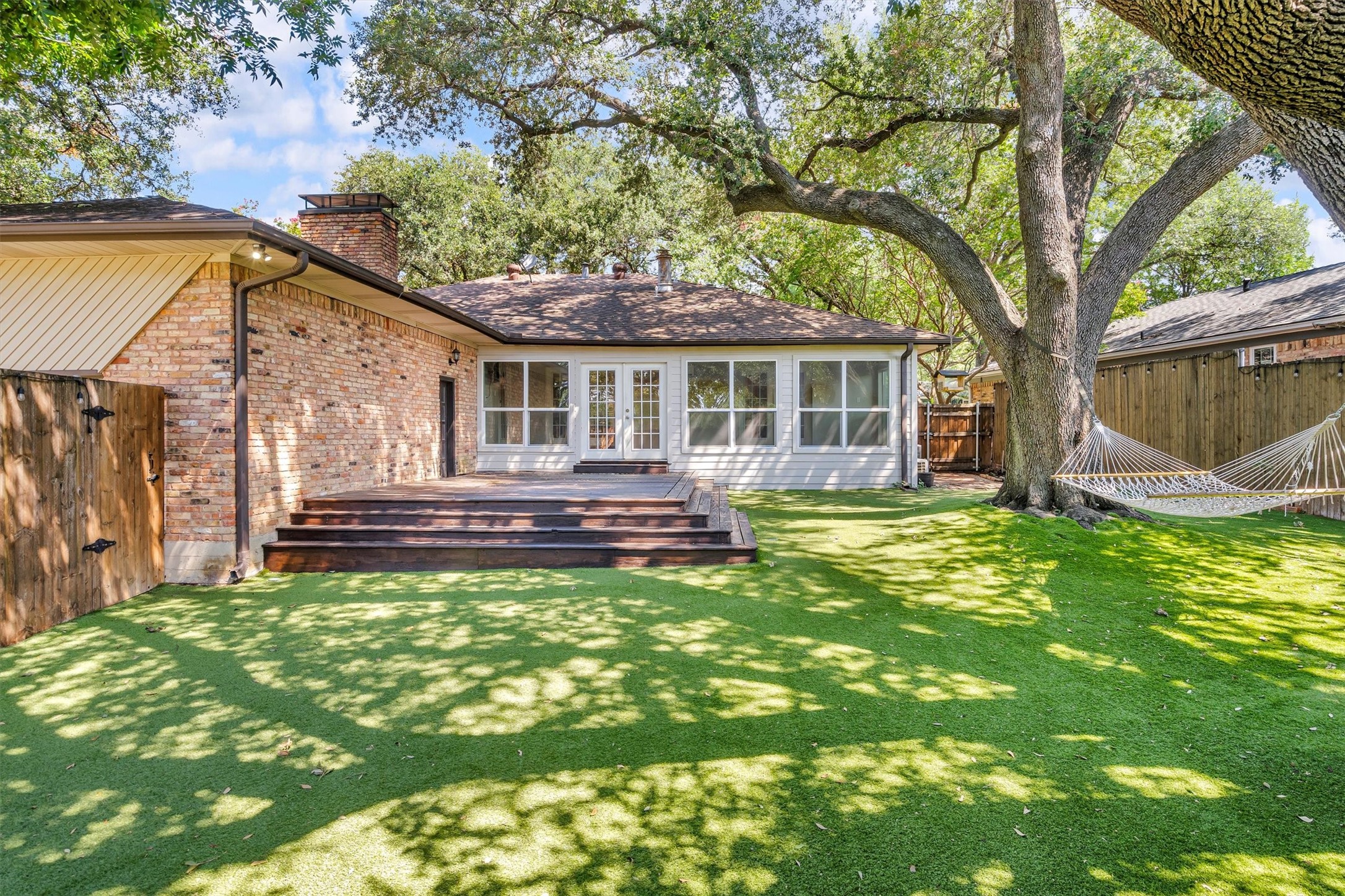 9856 Shoreview Road