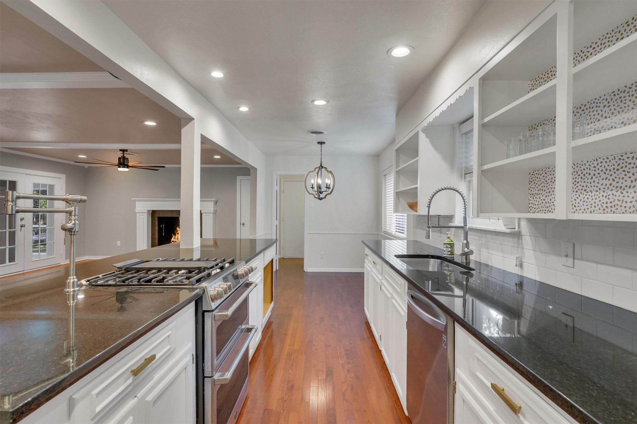 9856 Shoreview Road