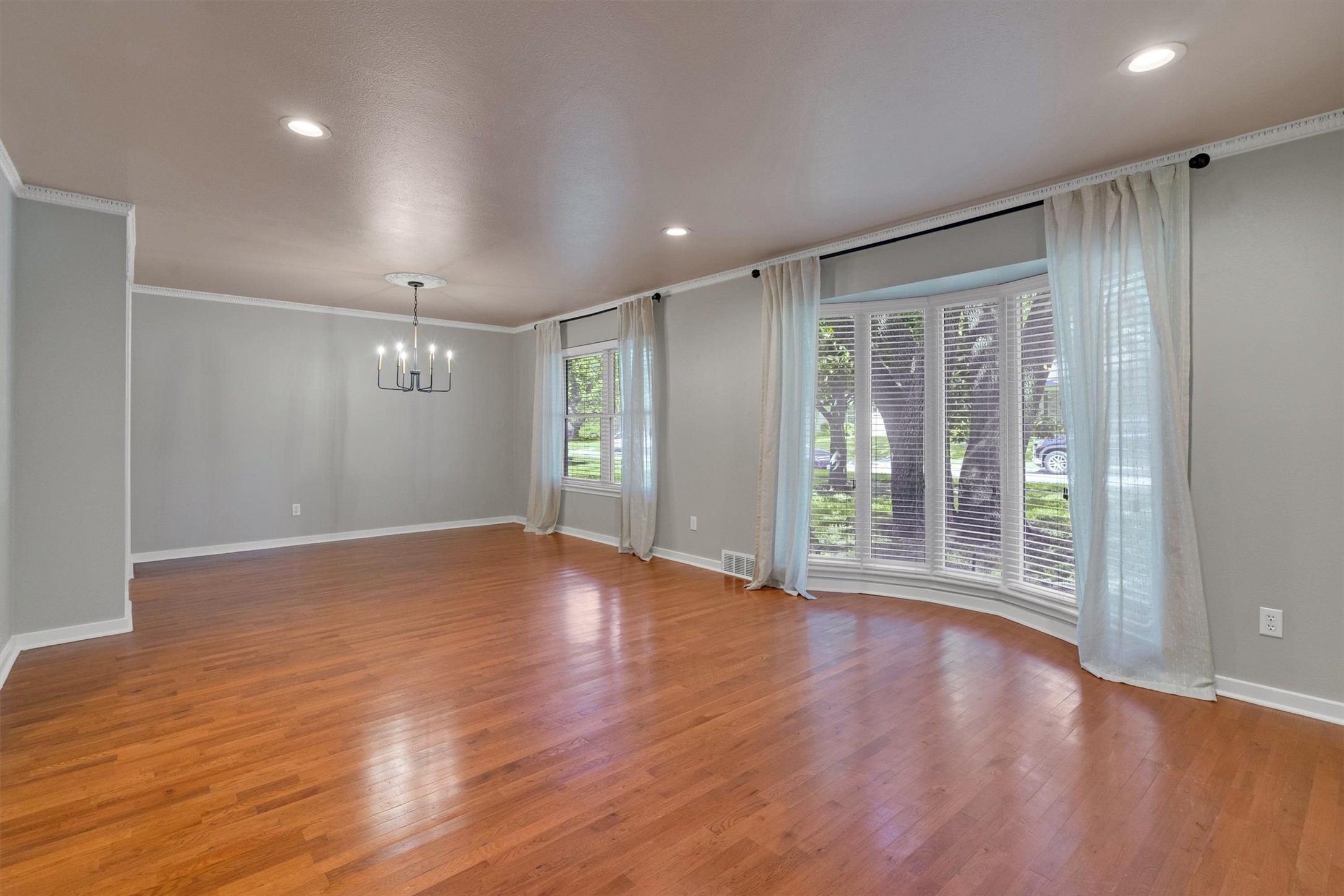 9856 Shoreview Road