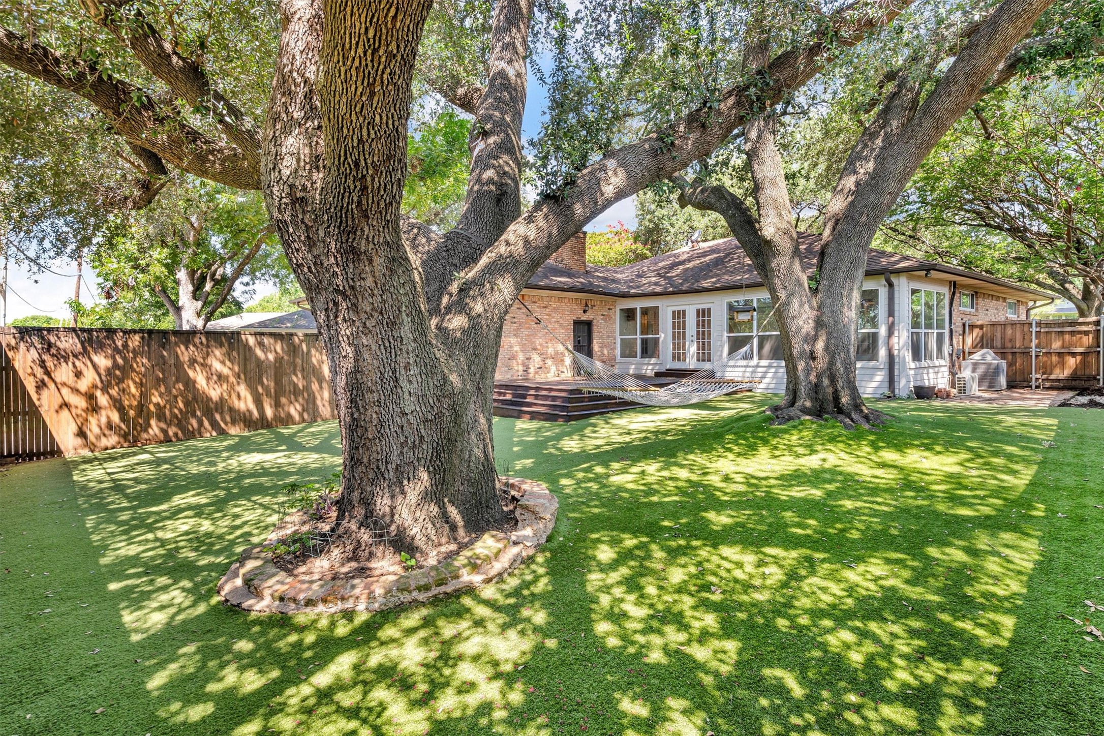 9856 Shoreview Road
