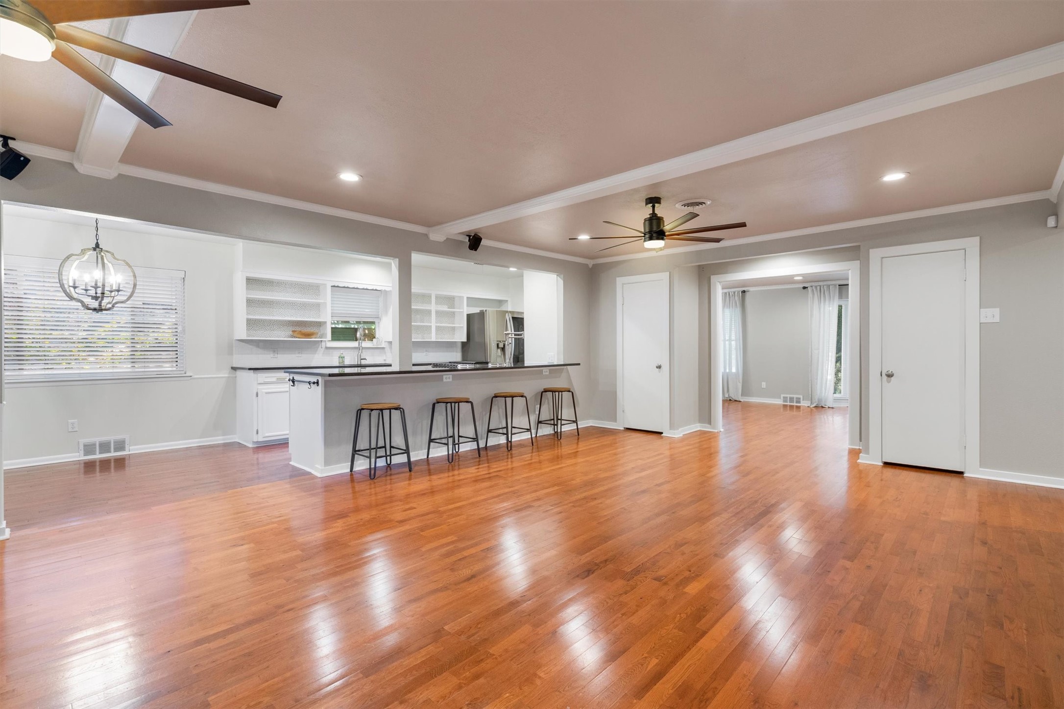 9856 Shoreview Road