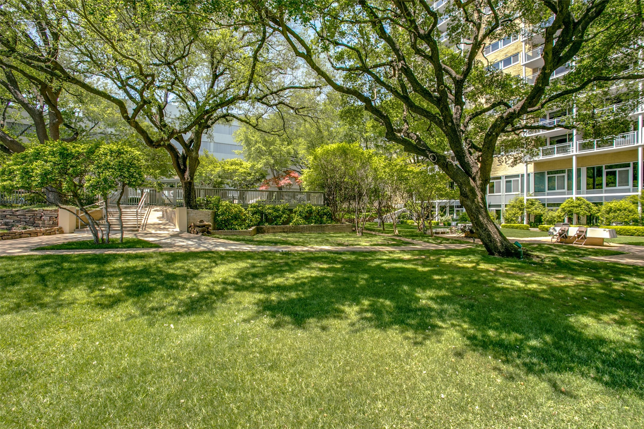 3883 Turtle Creek Boulevard 1701