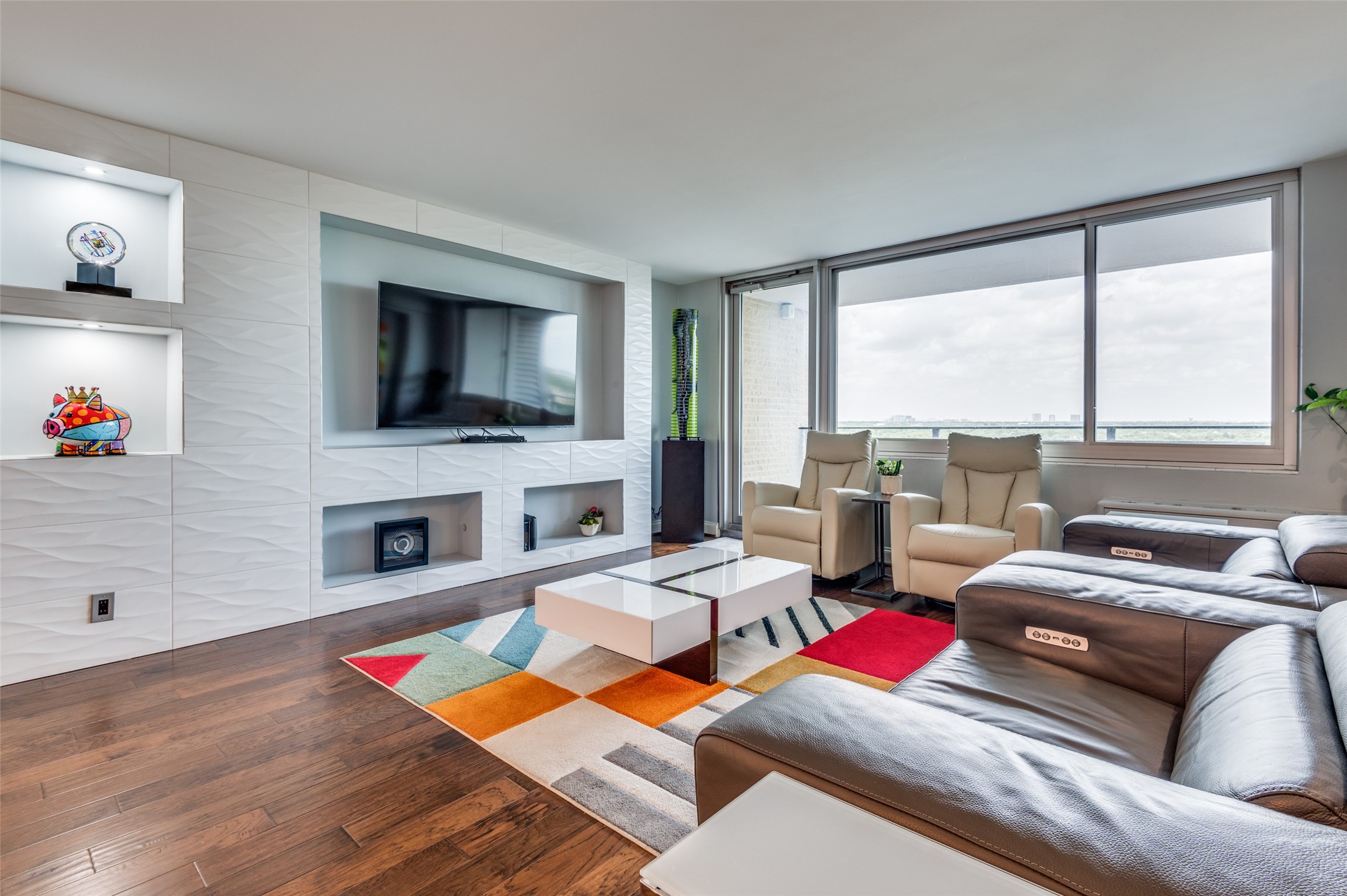 3883 Turtle Creek Boulevard 1701