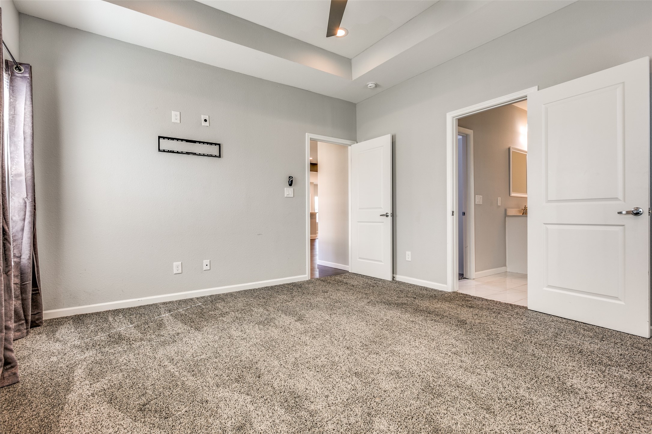 1253 Cedar Haven Avenue