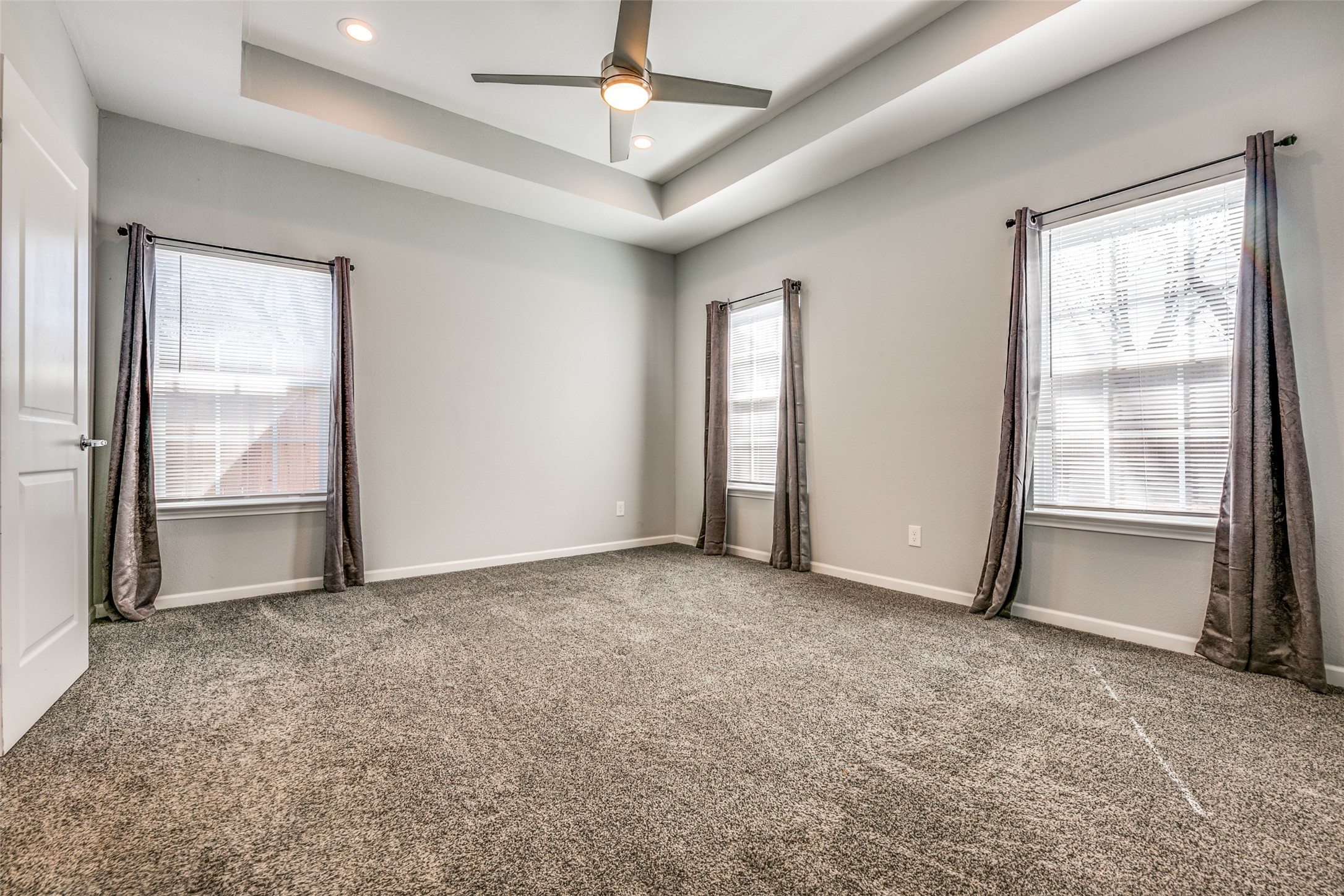 1253 Cedar Haven Avenue