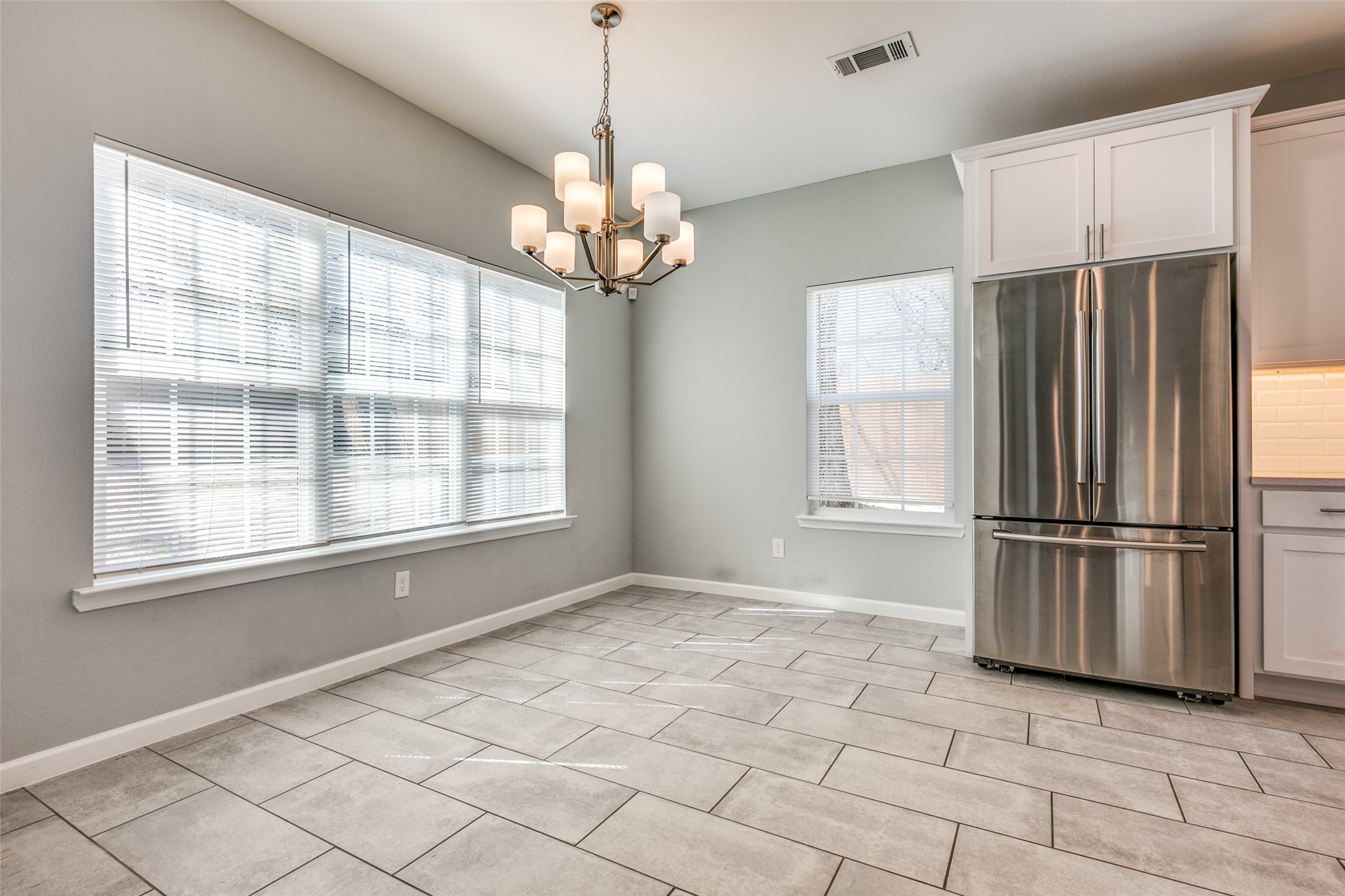 1253 Cedar Haven Avenue