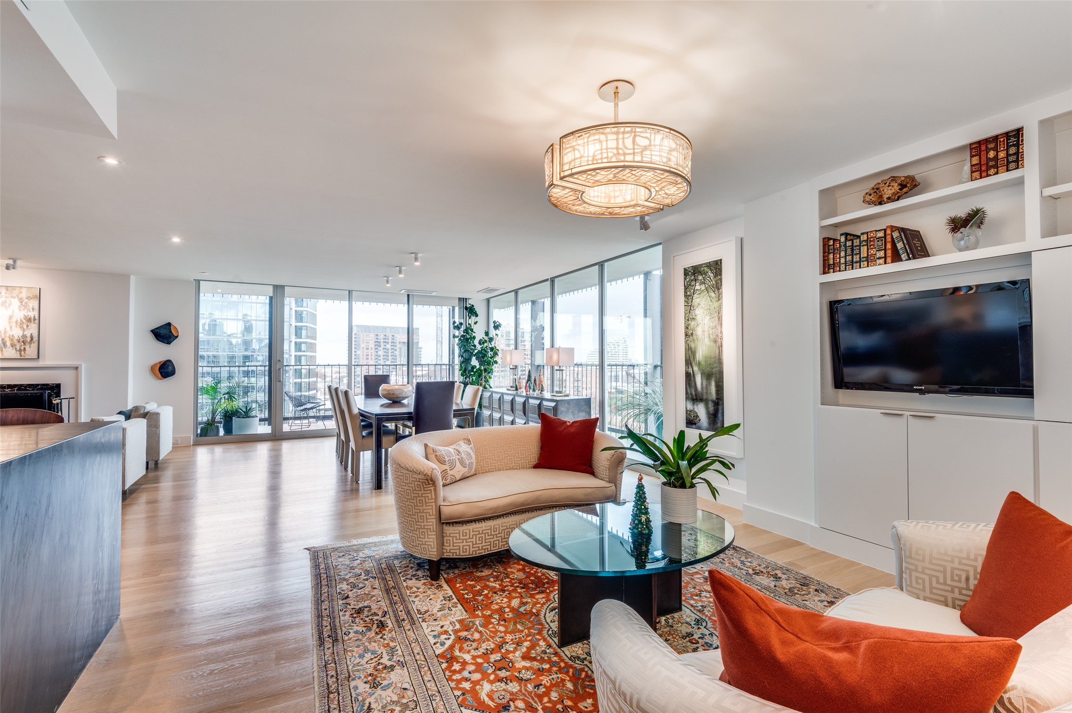 3310 Fairmount Street P2B