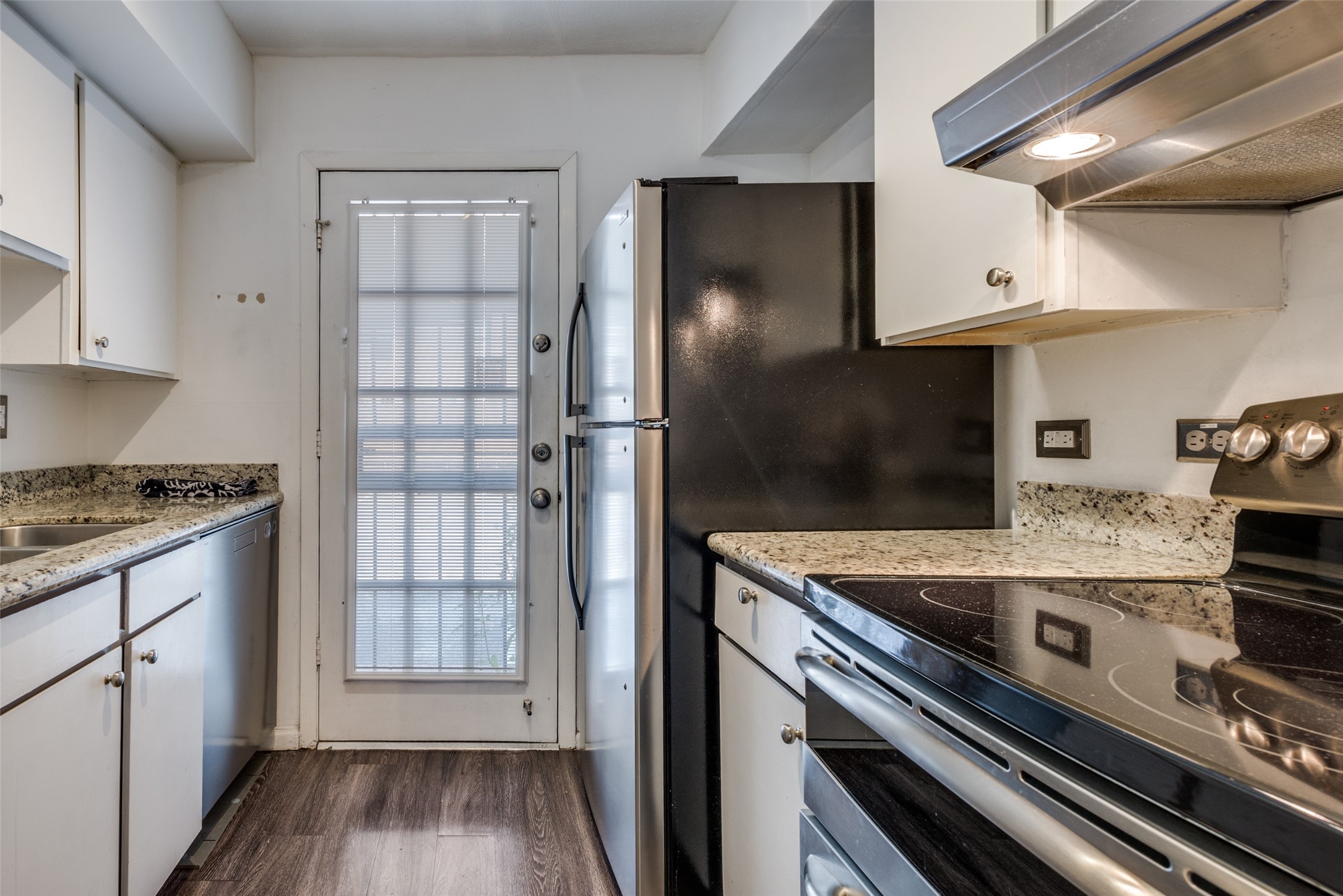 4317 Hartford Street 112