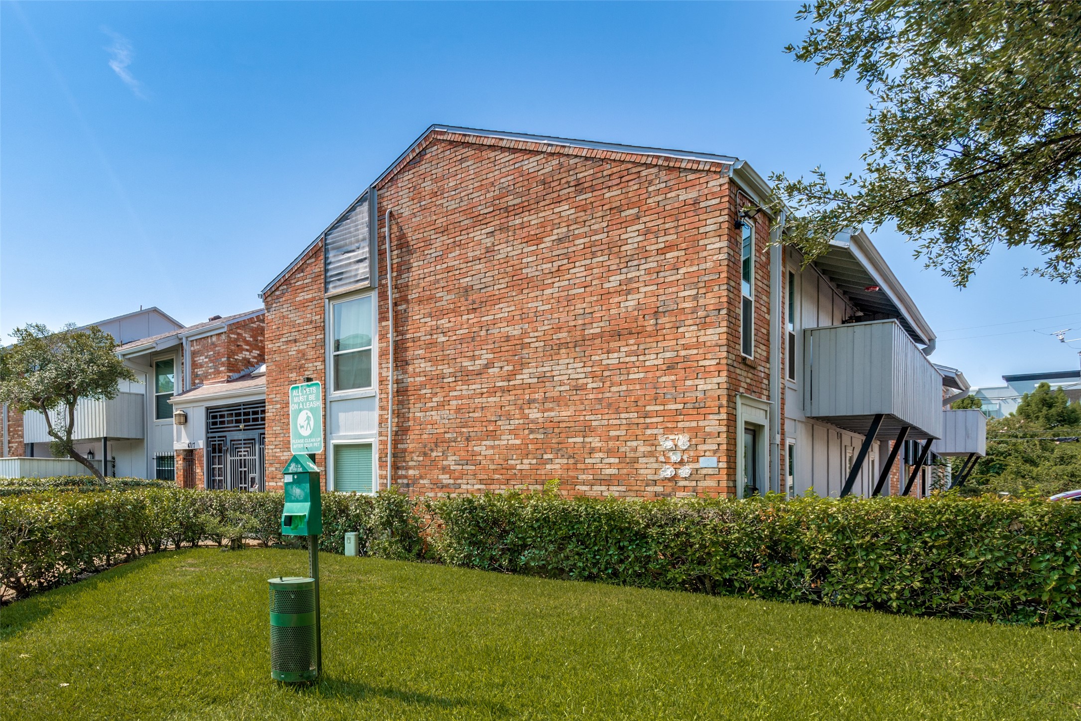 4317 Hartford Street 112