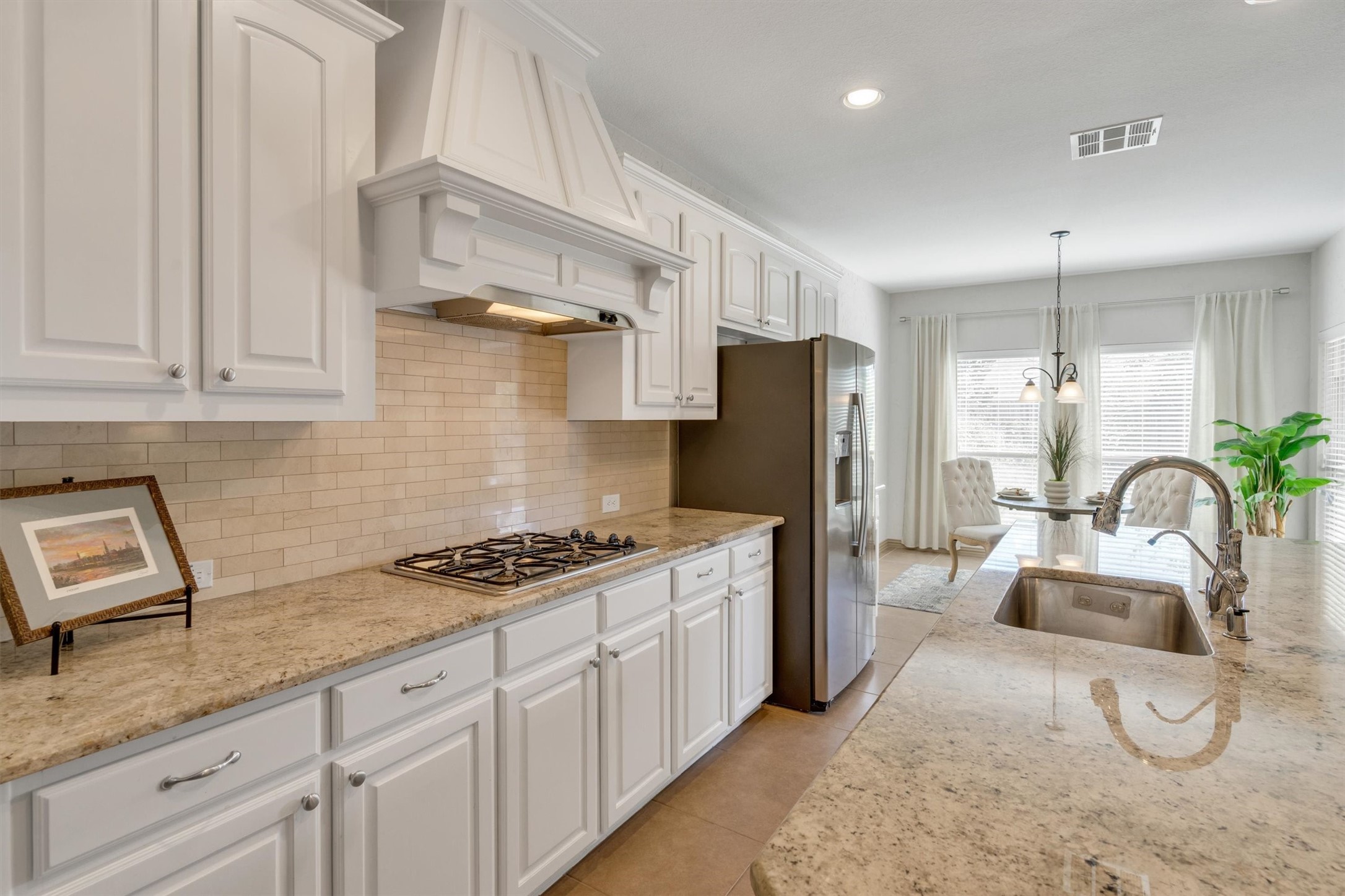 4509 Moonlight Drive