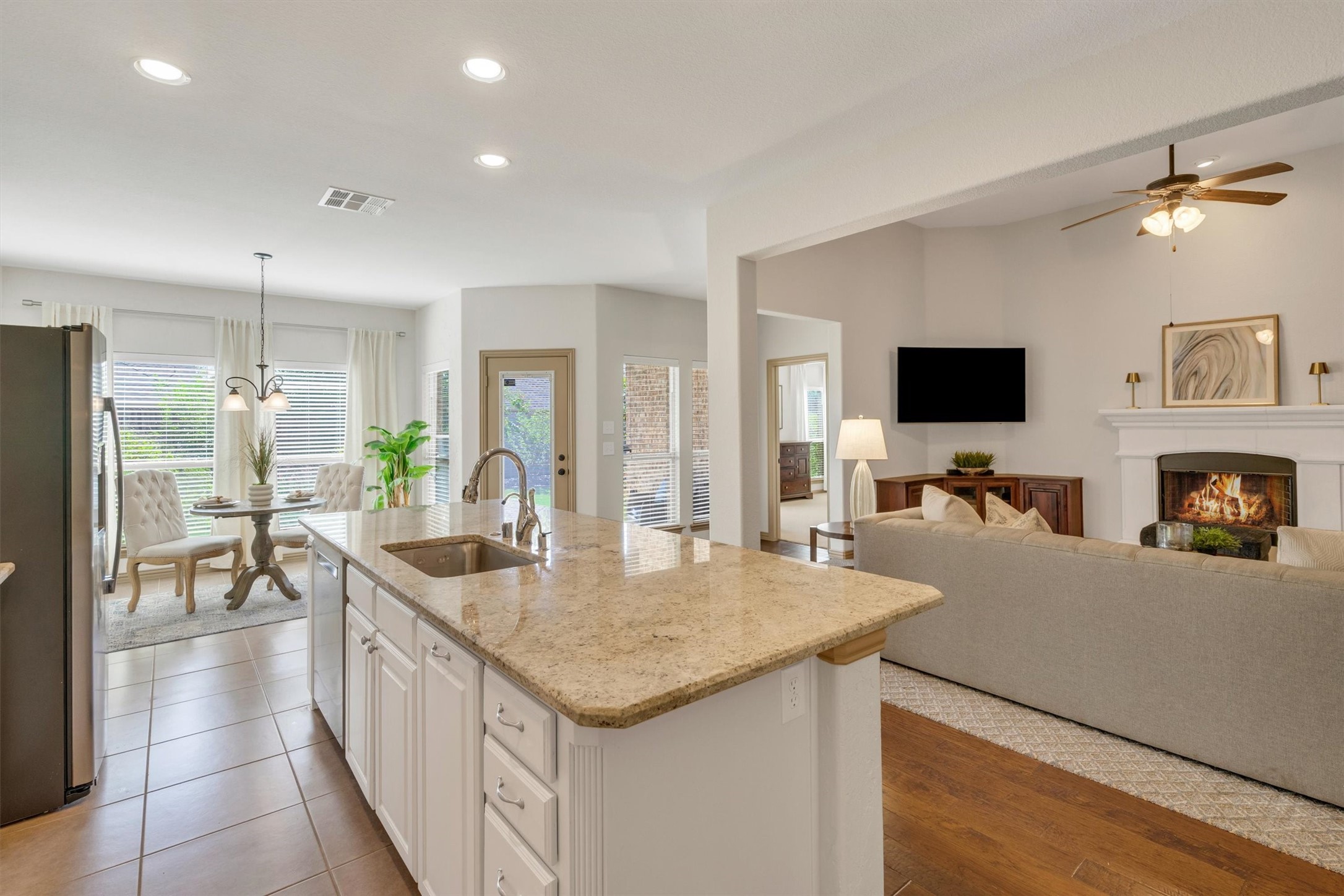 4509 Moonlight Drive