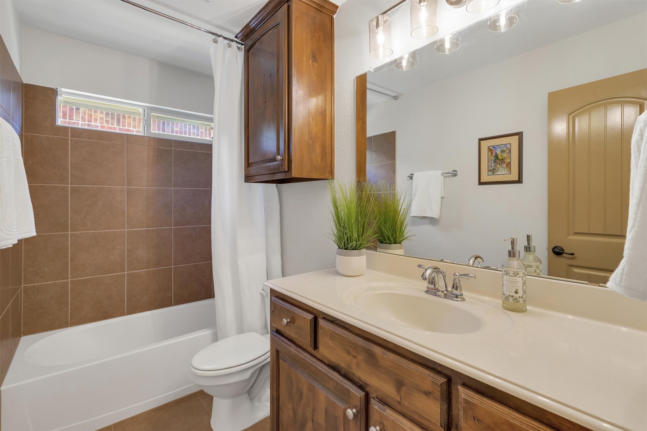 4509 Moonlight Drive