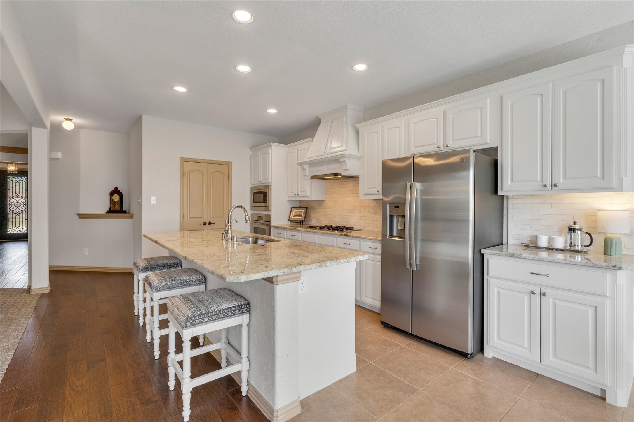 4509 Moonlight Drive