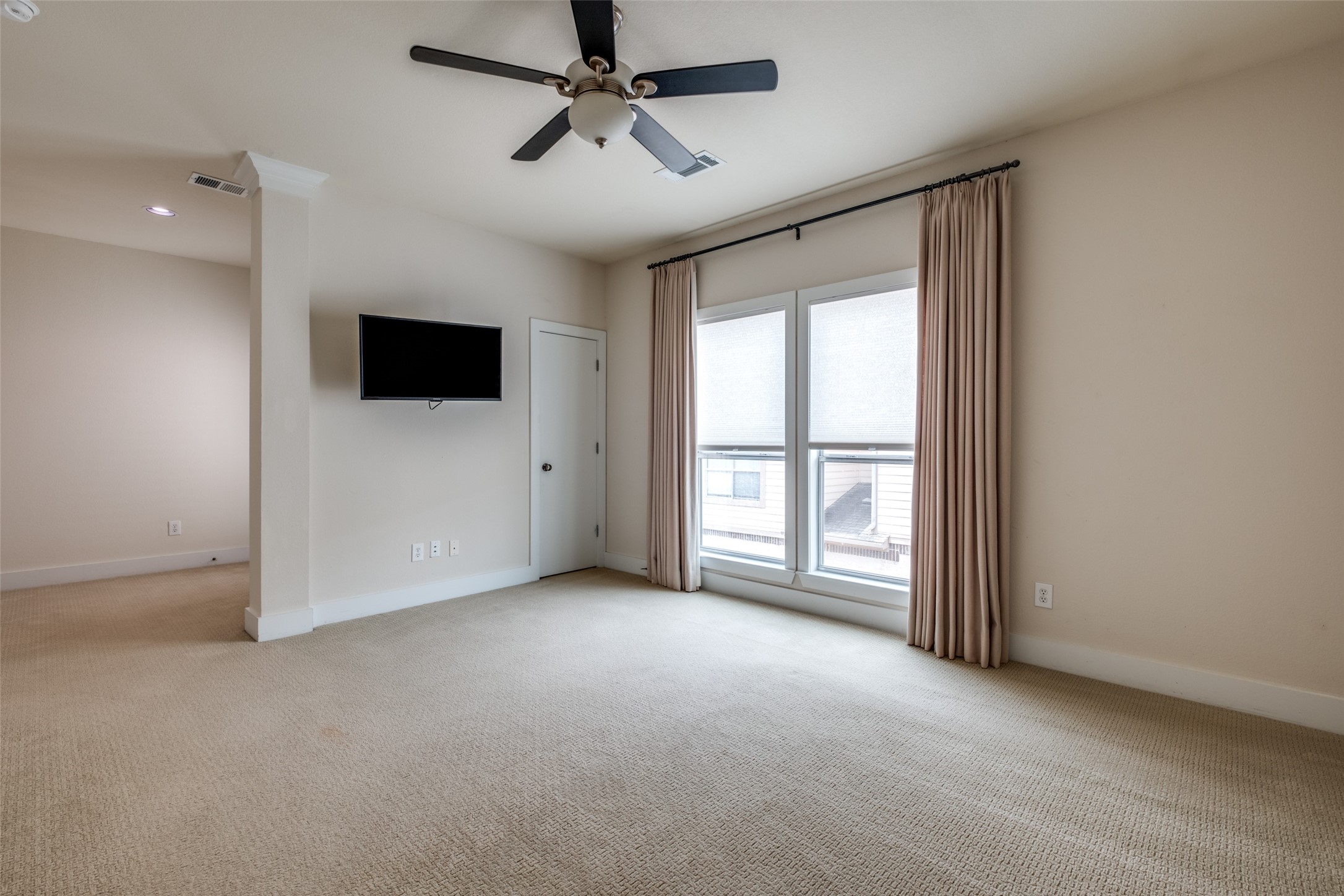 4830 Cedar Springs Road 12