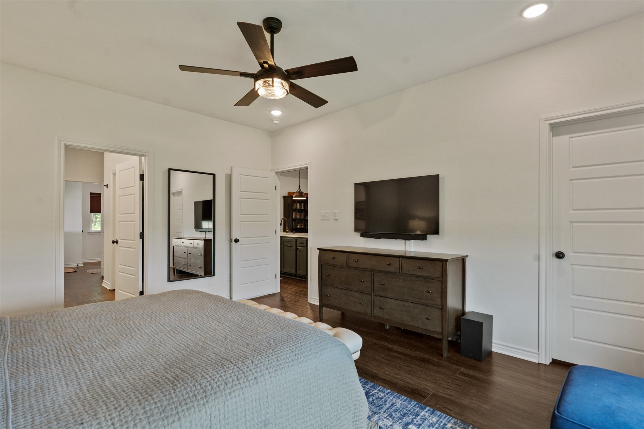 6044 County Road 4068