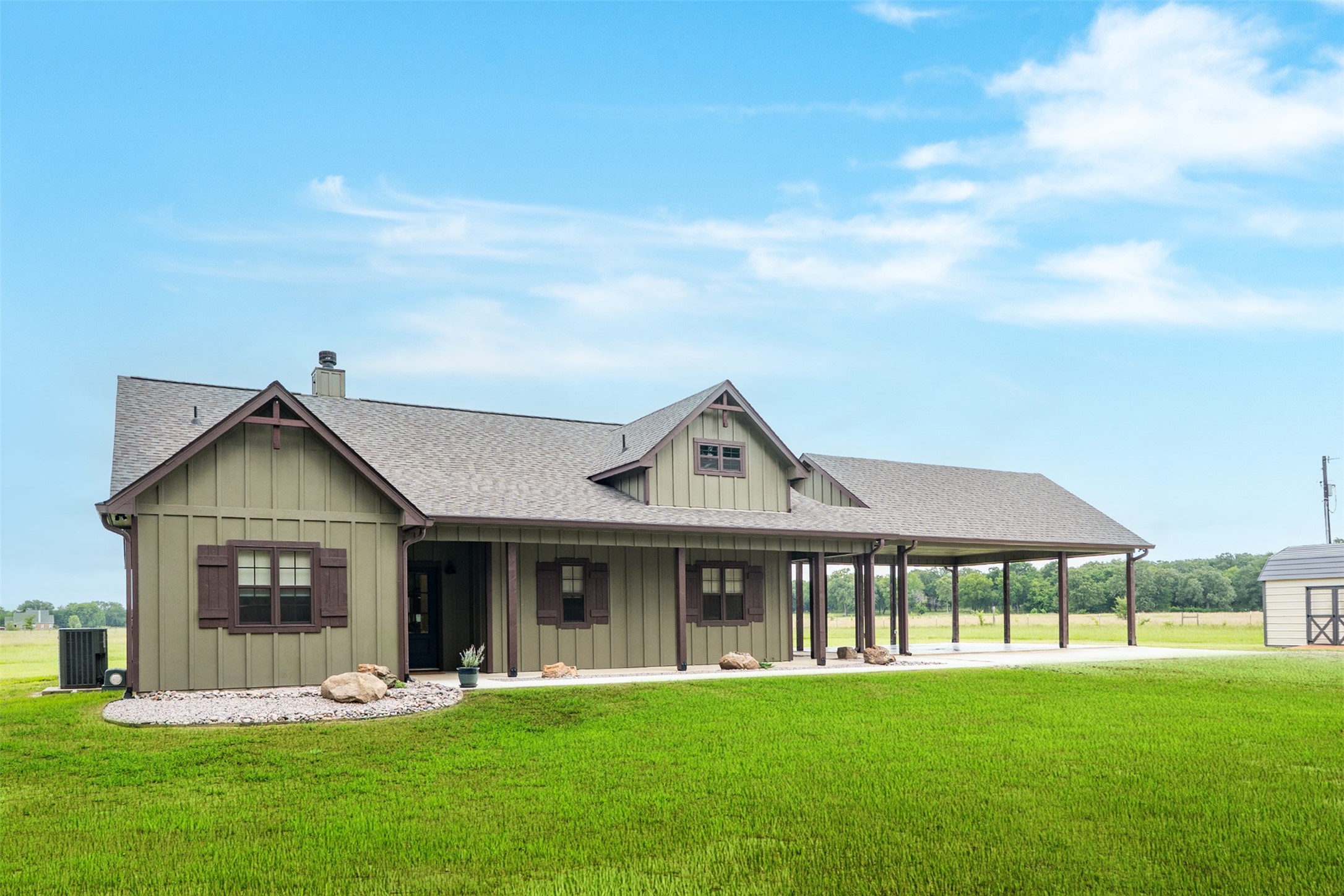 6044 County Road 4068