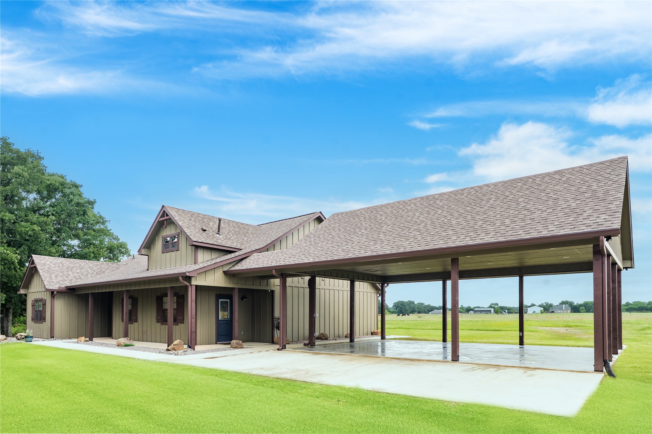 6044 County Road 4068