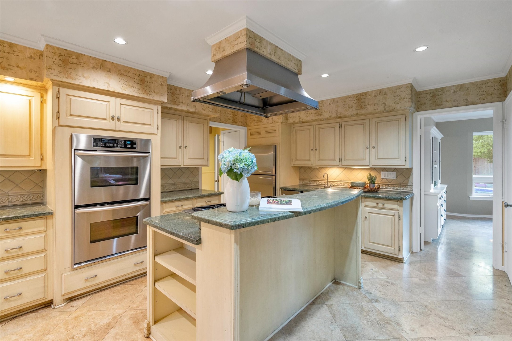 7140 Spring Valley Road