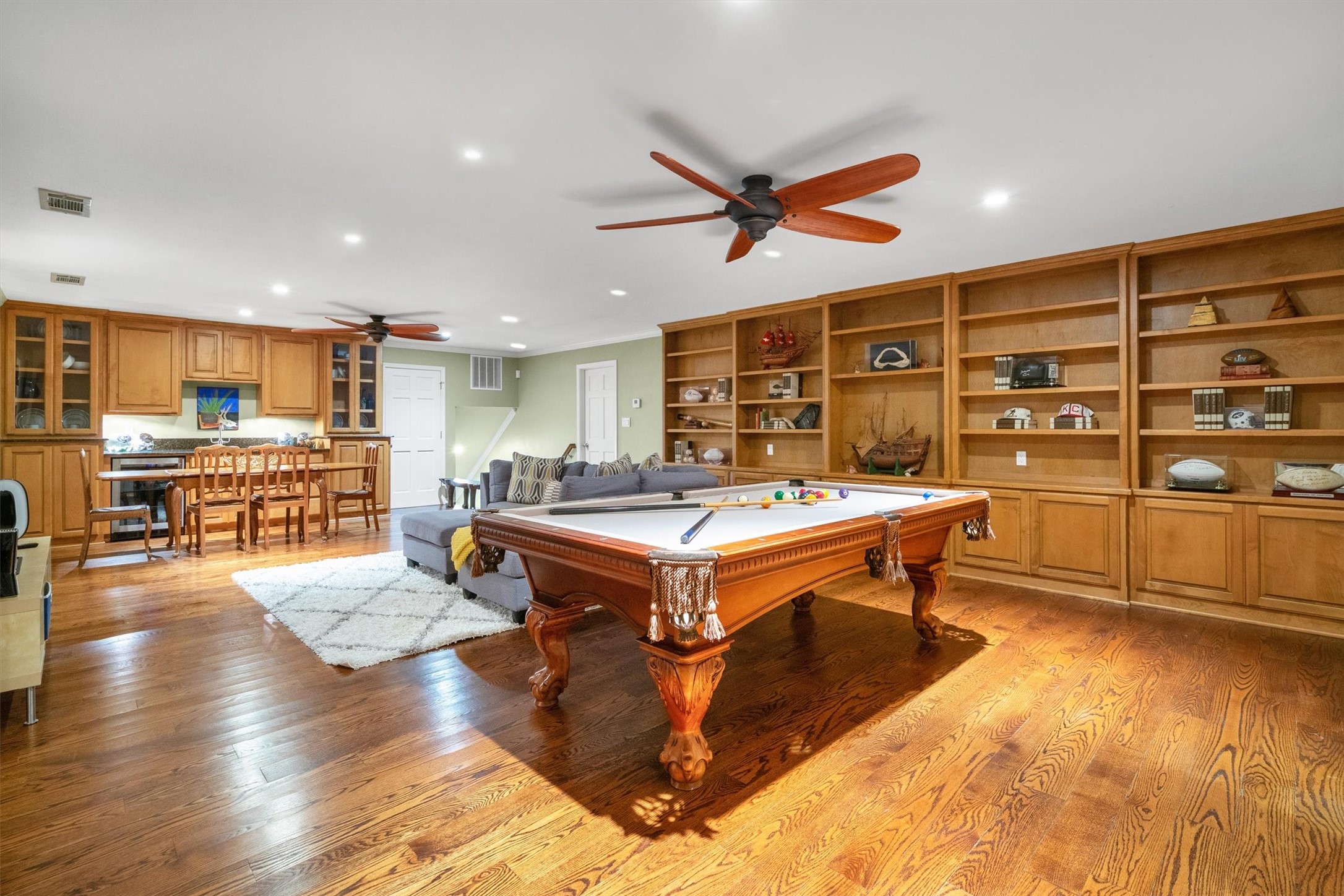 7140 Spring Valley Road