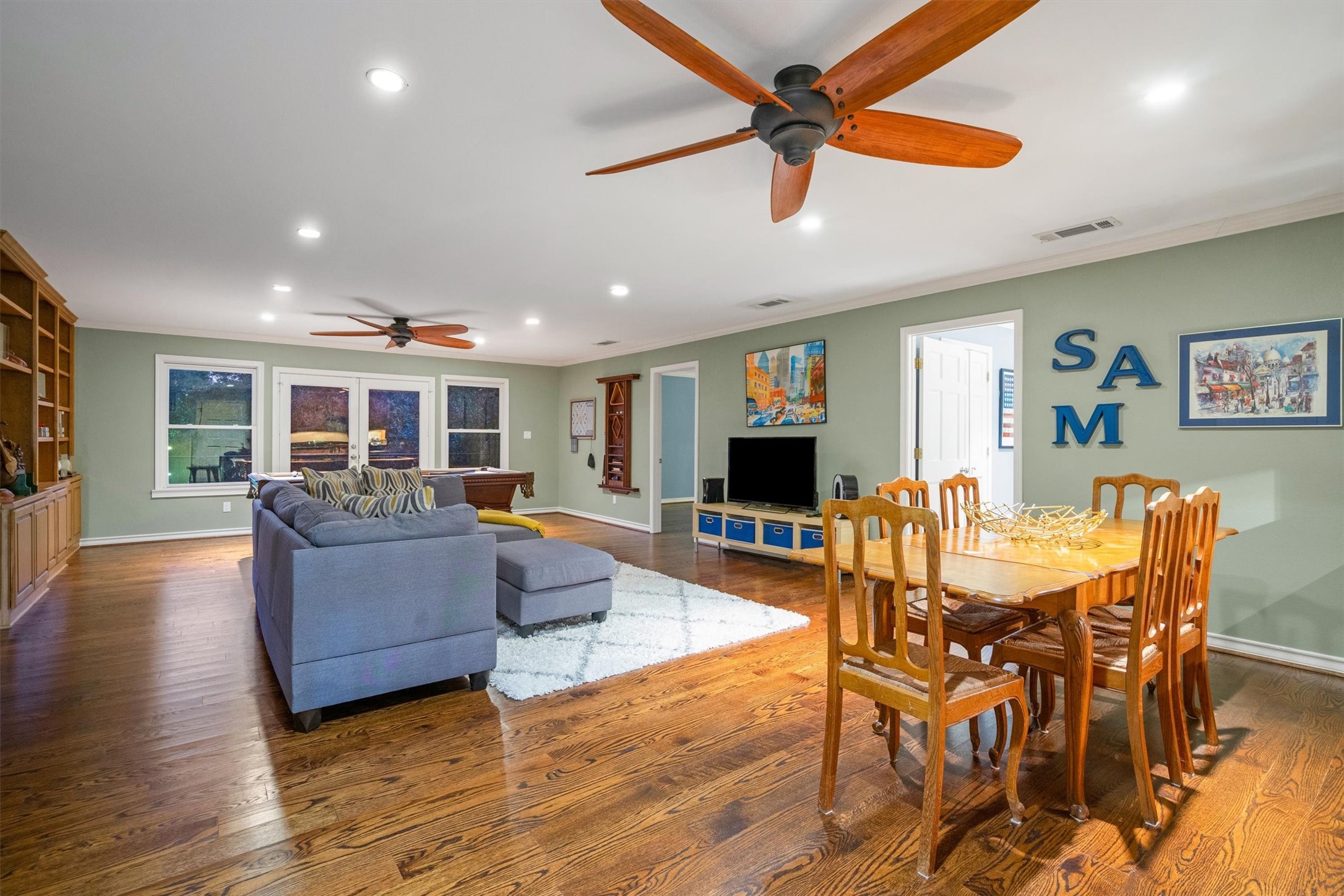 7140 Spring Valley Road