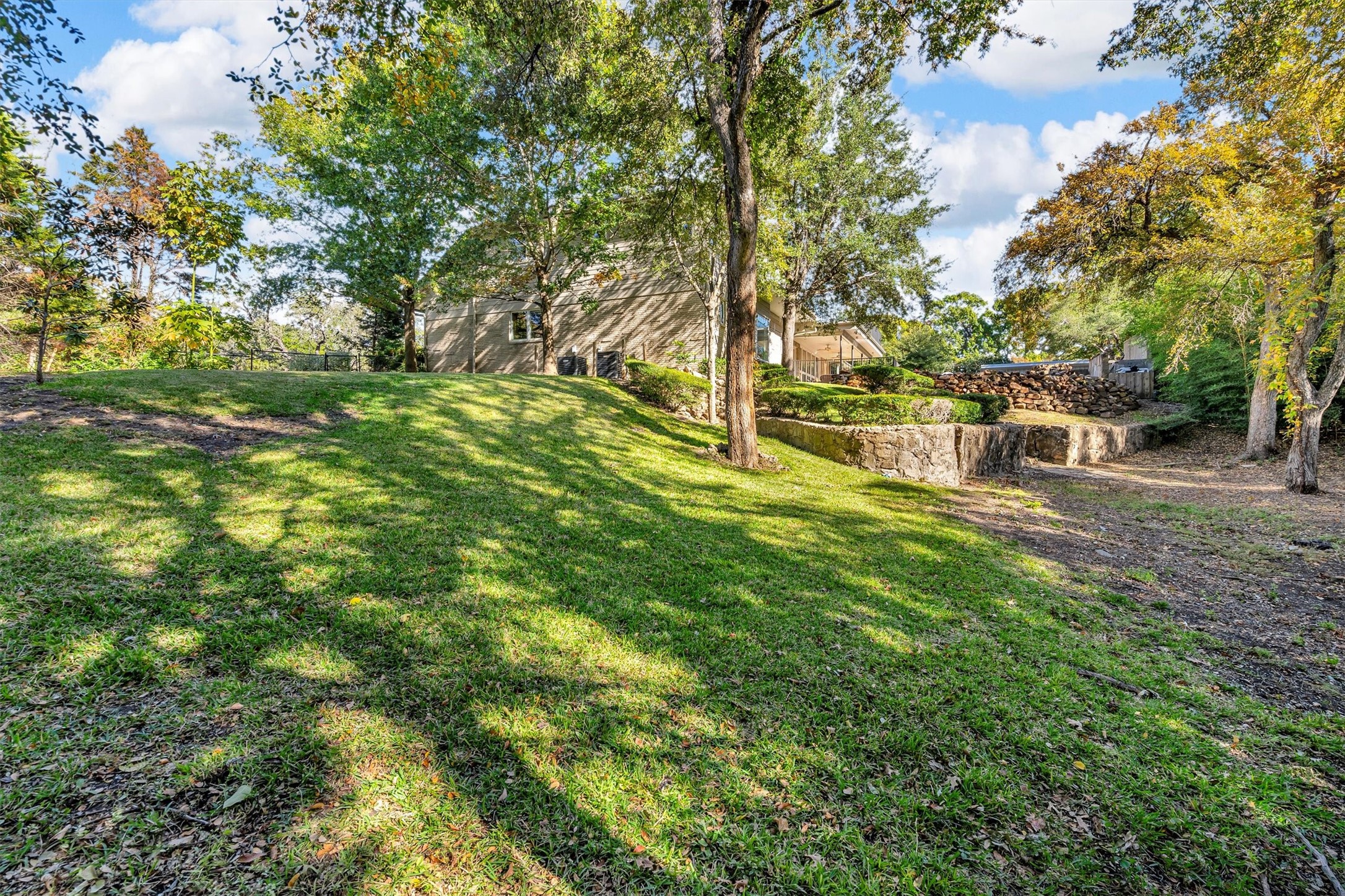 7140 Spring Valley Road