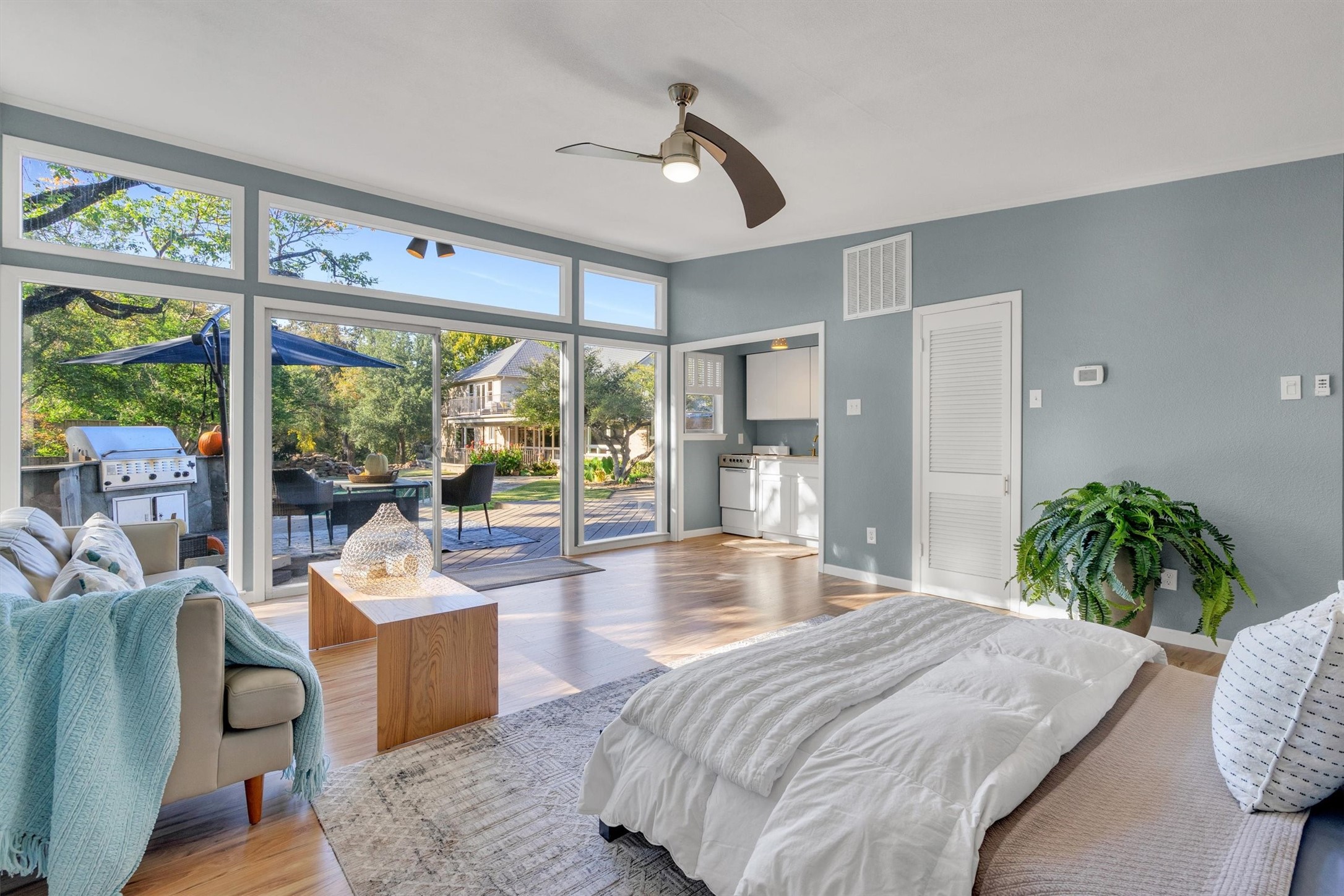 7140 Spring Valley Road