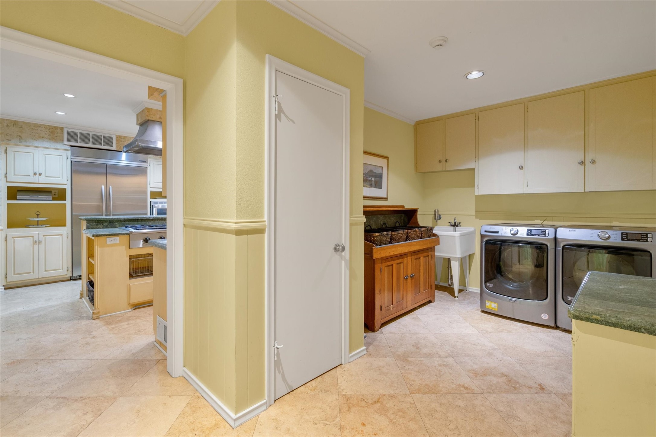 7140 Spring Valley Road