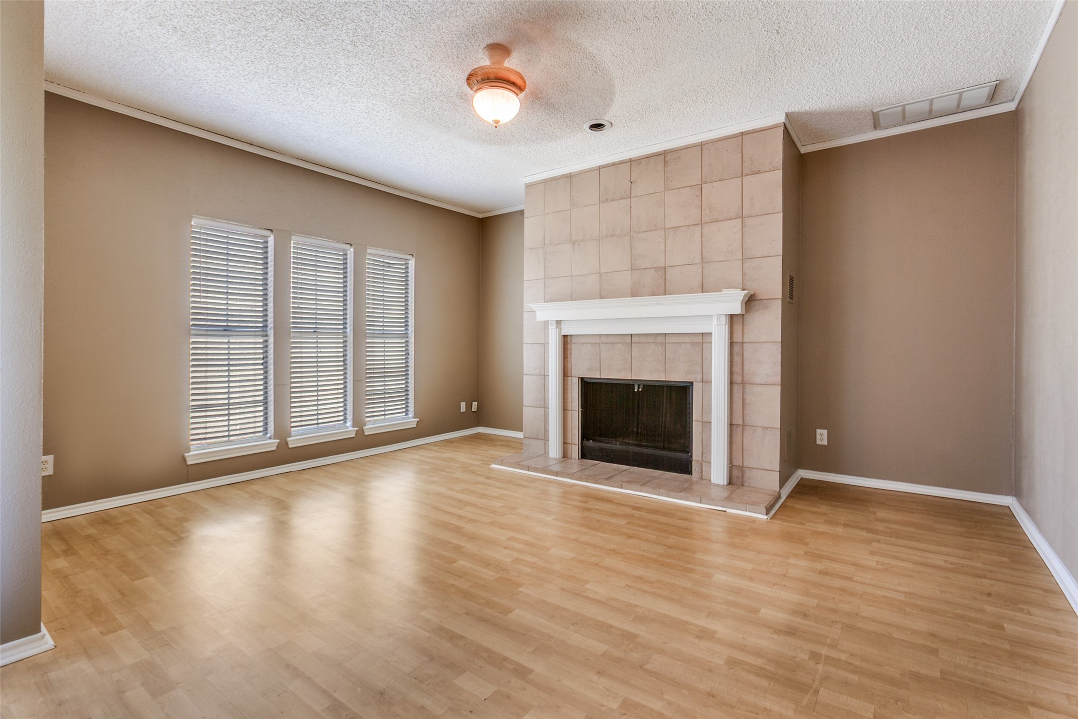 5310 Keller Springs Road 138