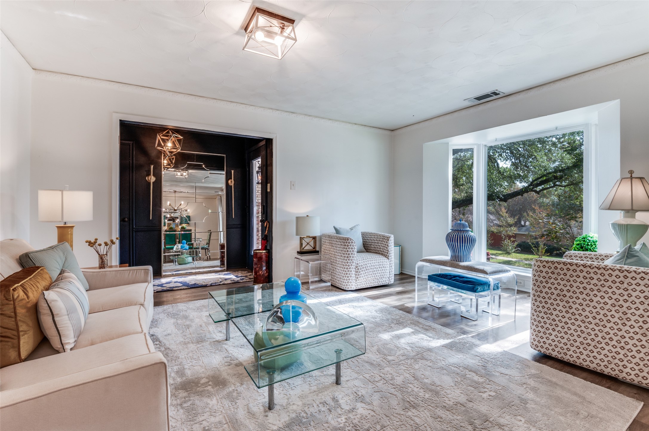 1635 Trailridge Drive