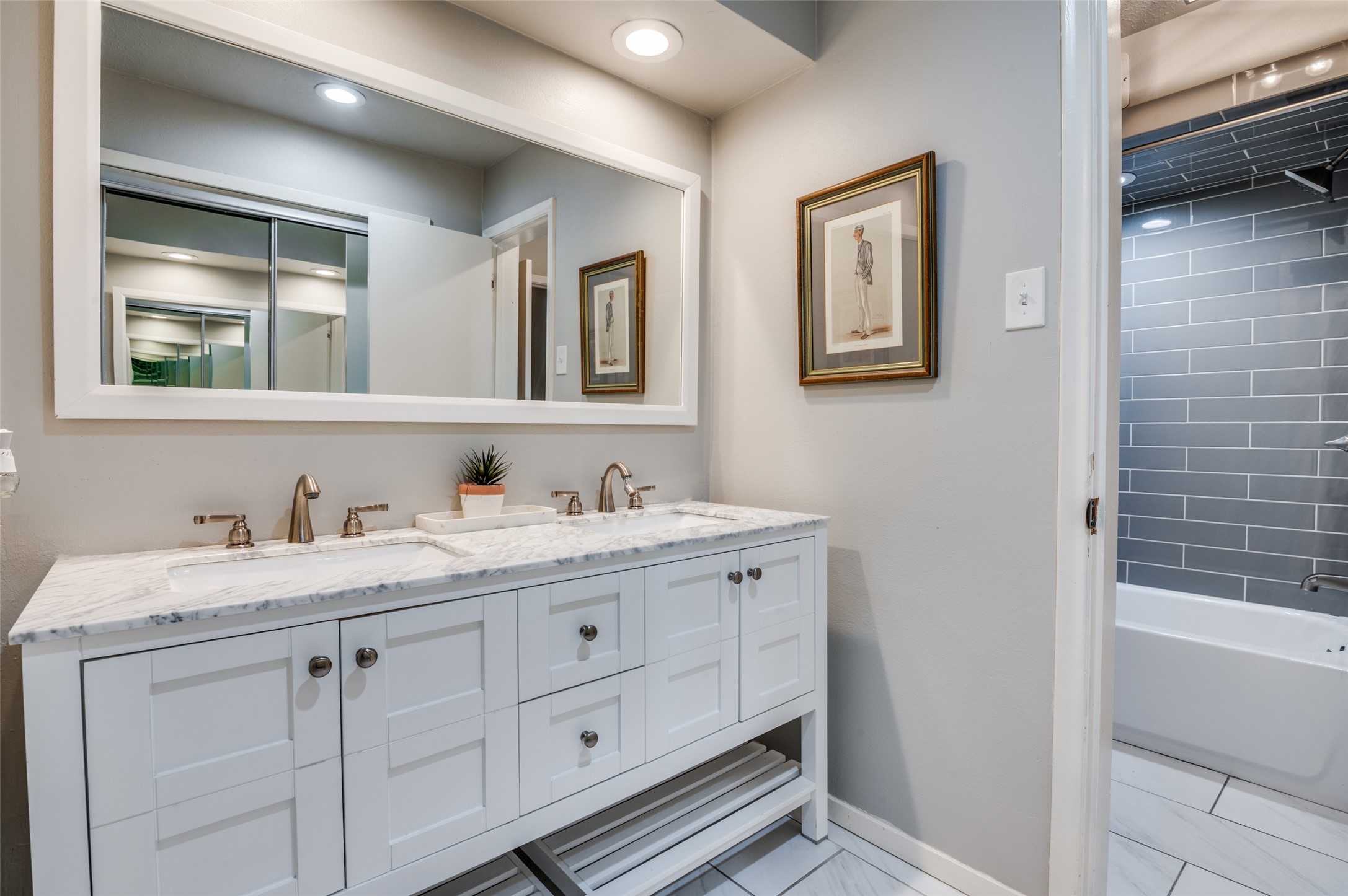 1635 Trailridge Drive