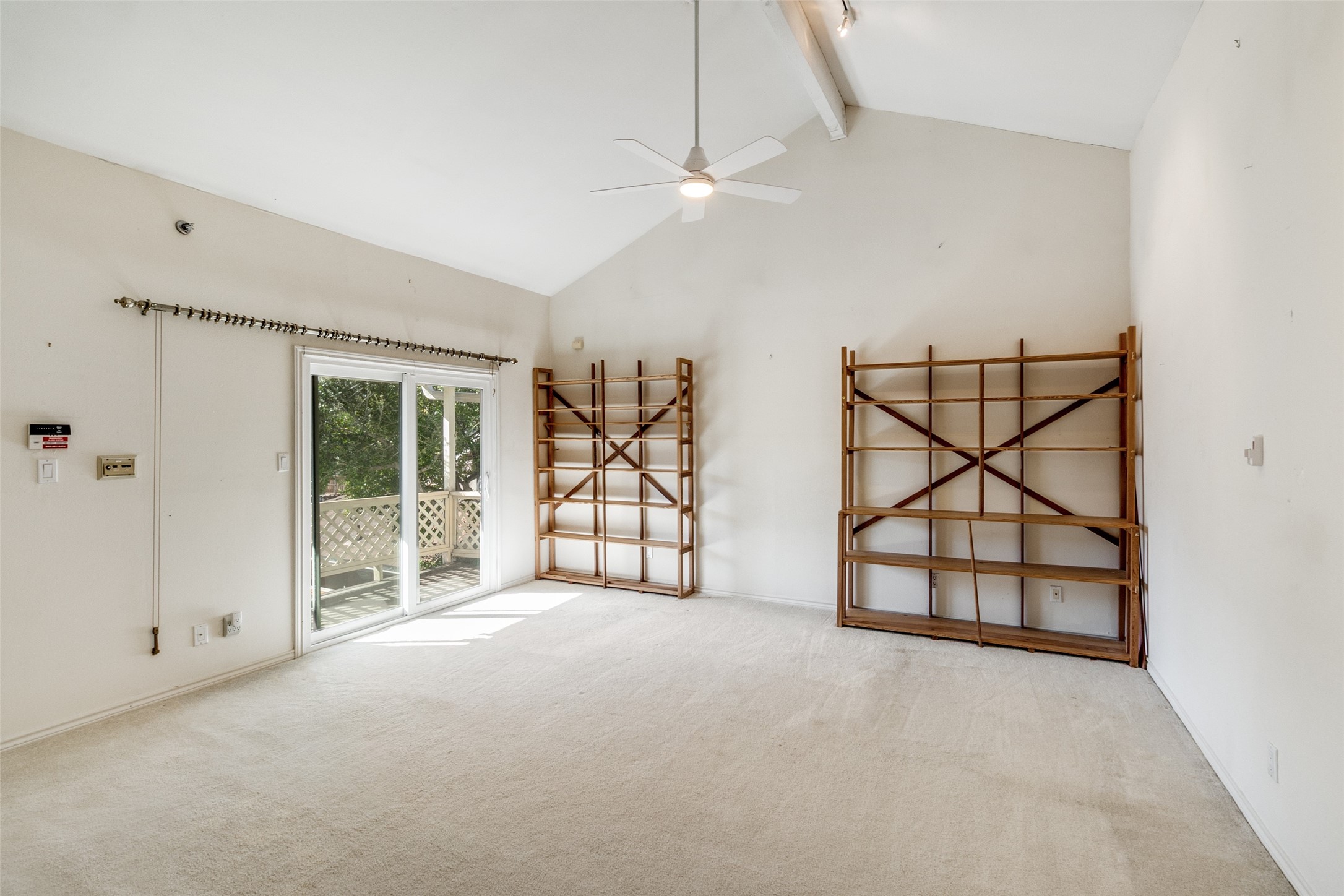 820 Pavillion Street