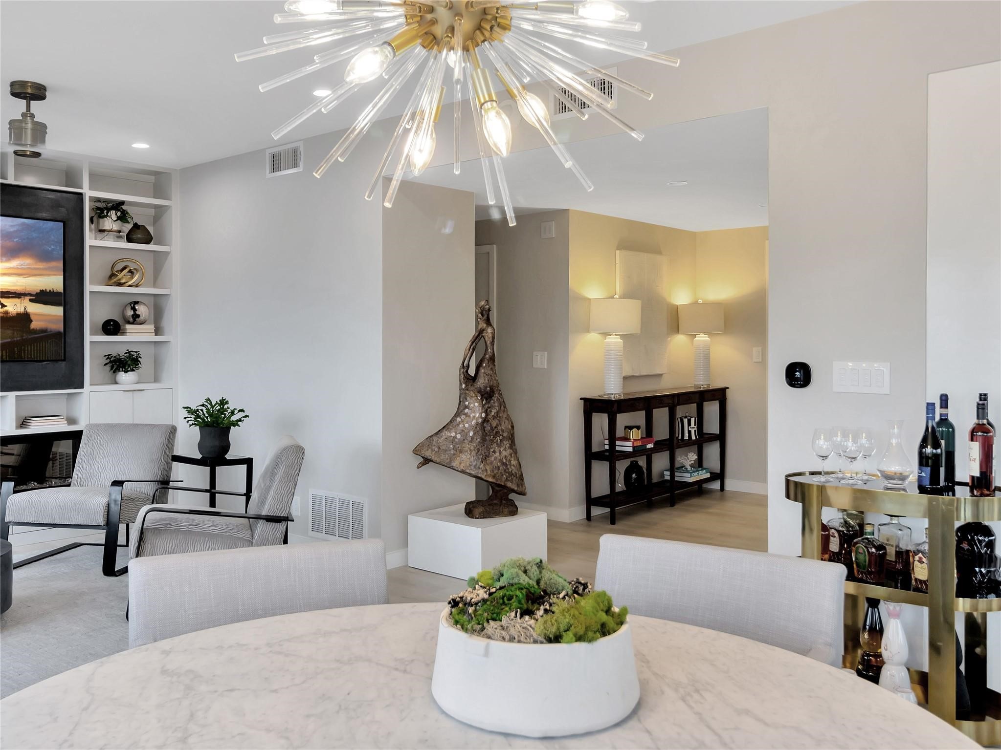 3030 Mckinney Avenue 1006