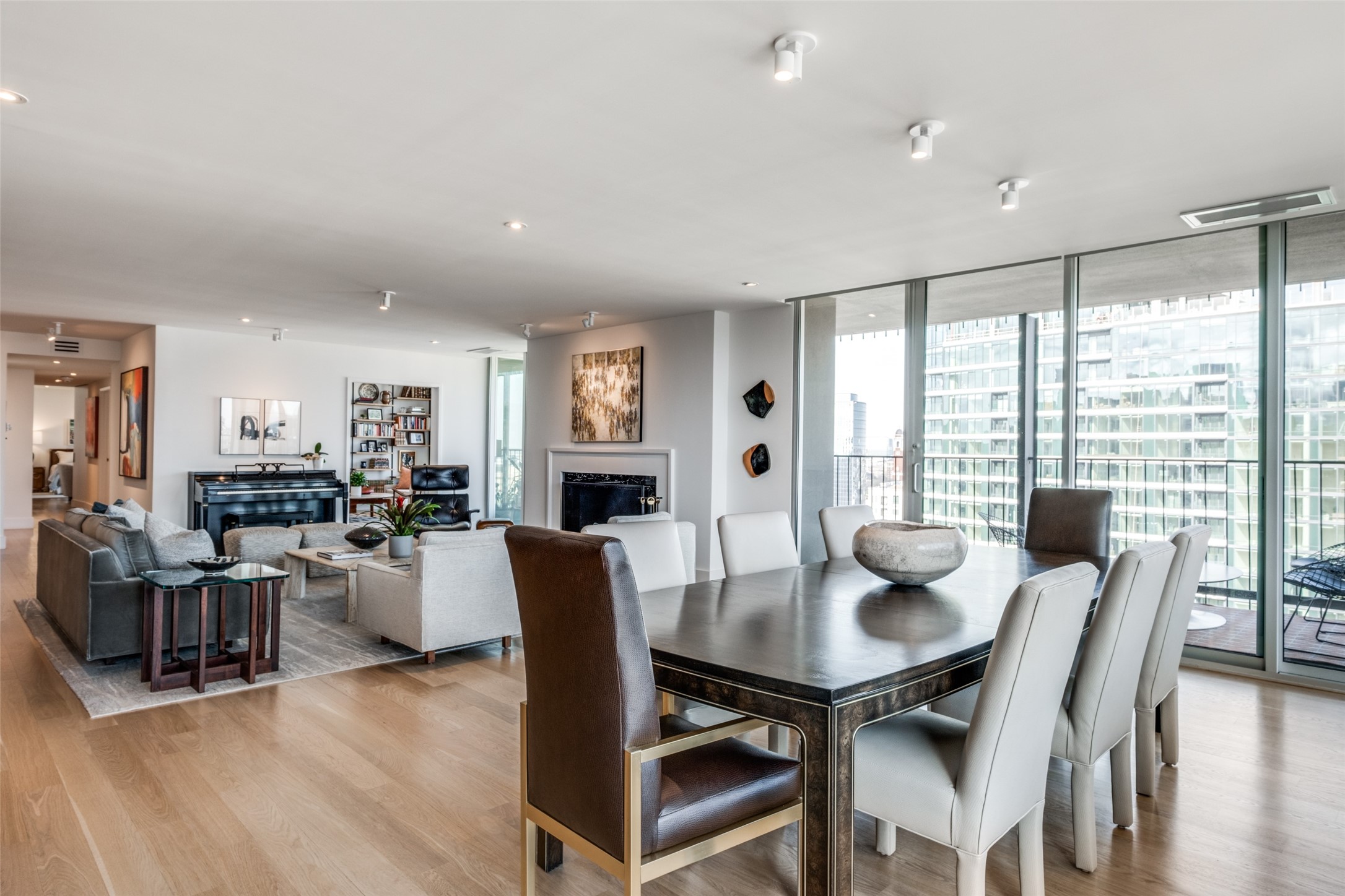 3310 Fairmount Street P2B