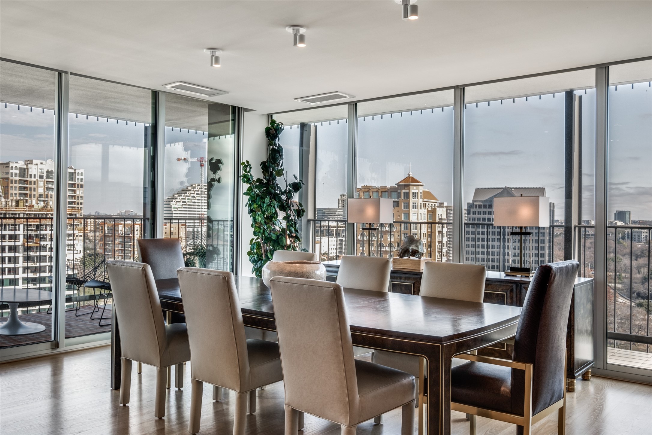 3310 Fairmount Street P2B