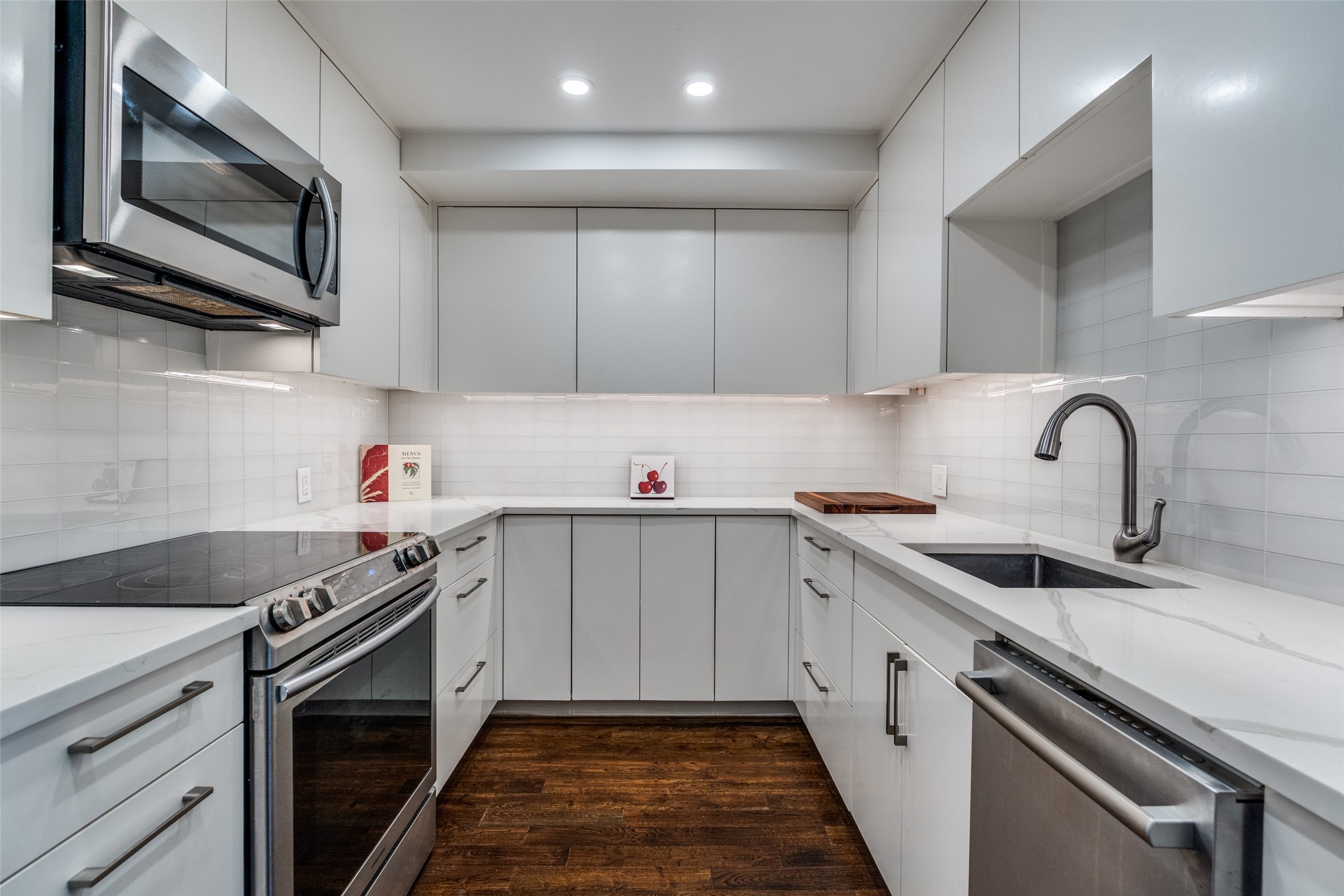 3701 Turtle Creek Boulevard 9A