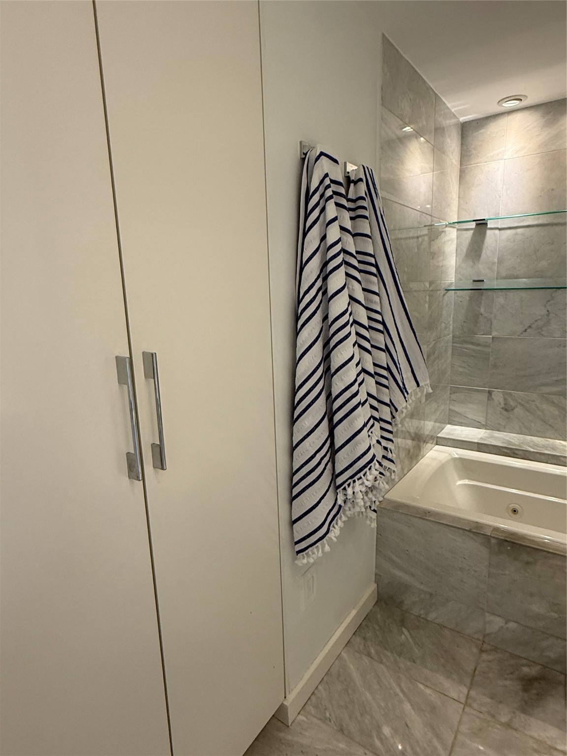 3701 Turtle Creek Boulevard 9A