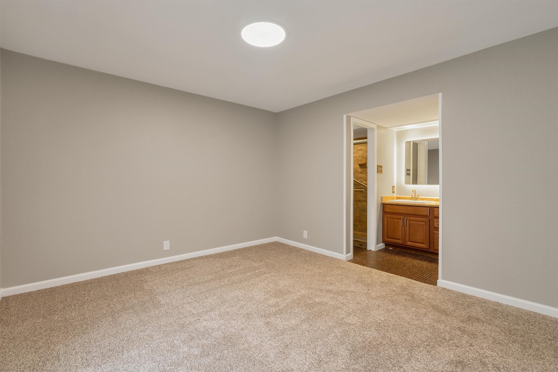 5303 Fleetwood Oaks Avenue 178