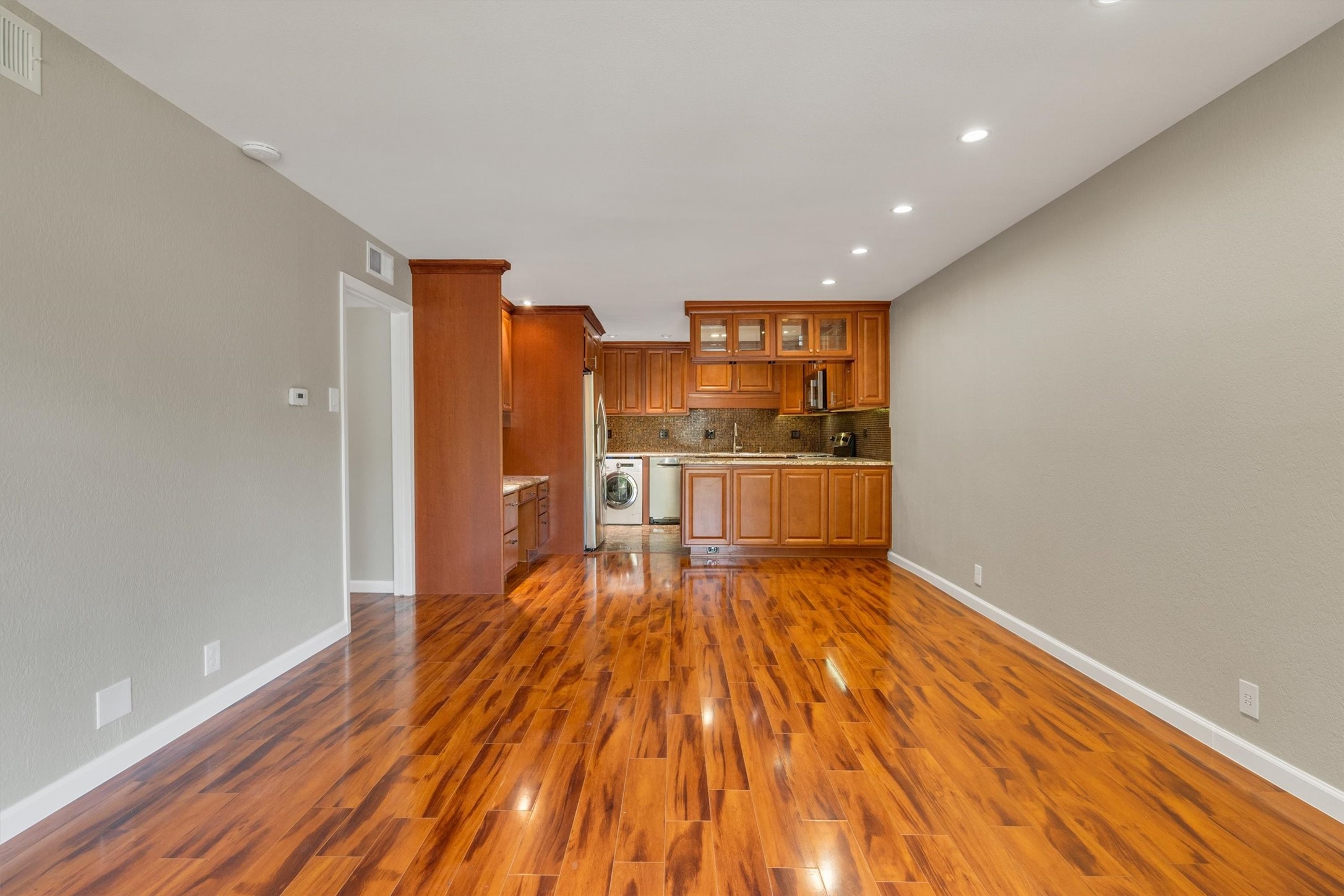 5303 Fleetwood Oaks Avenue 178