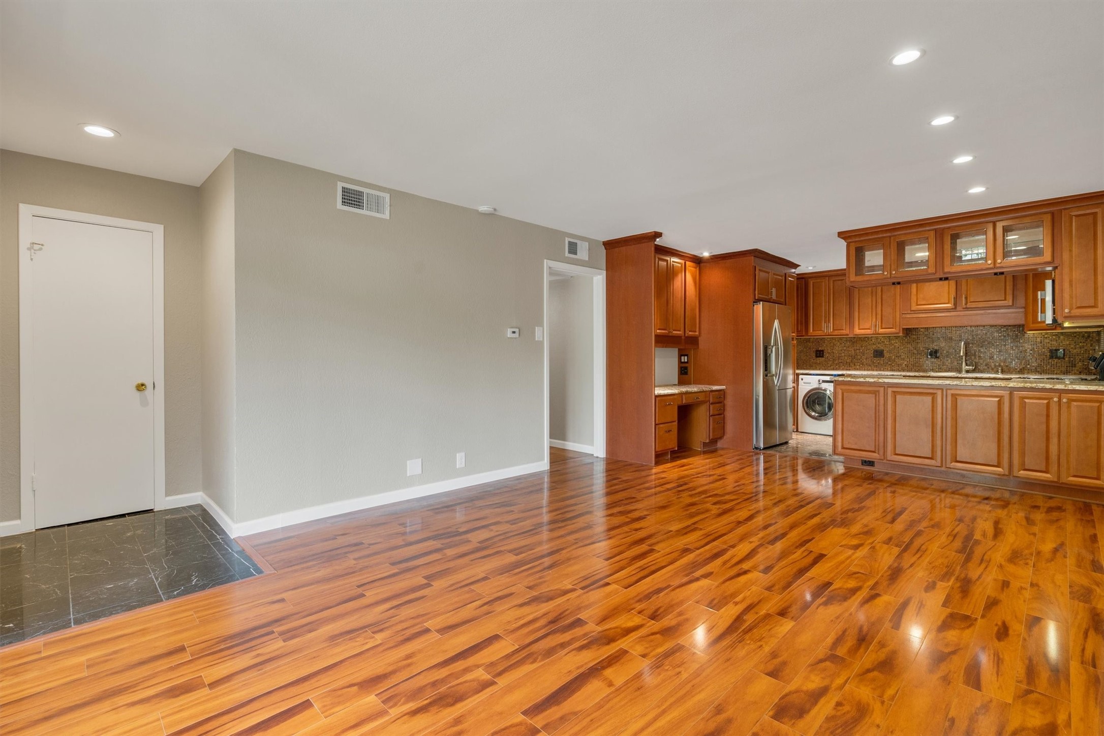 5303 Fleetwood Oaks Avenue 178