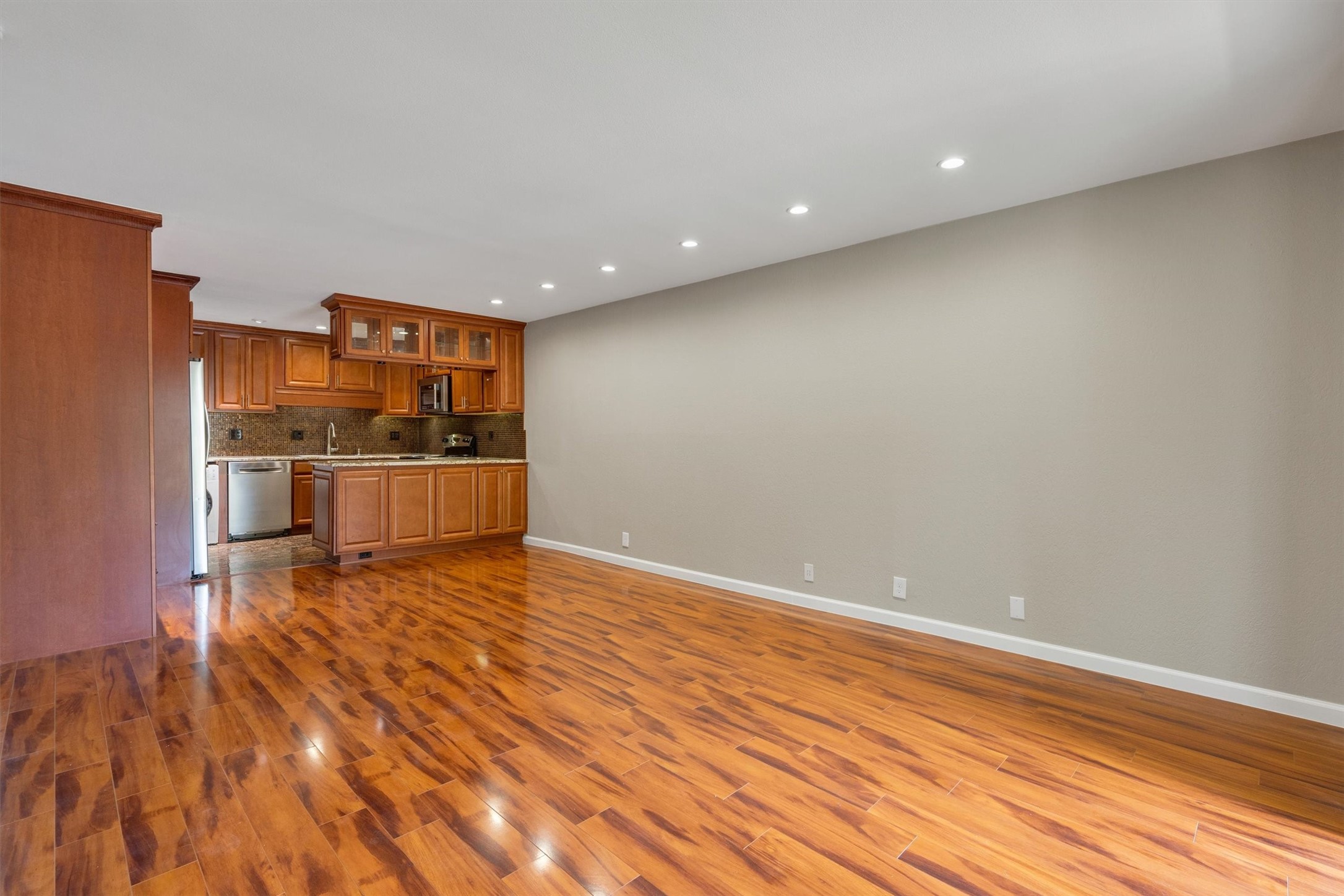 5303 Fleetwood Oaks Avenue 178